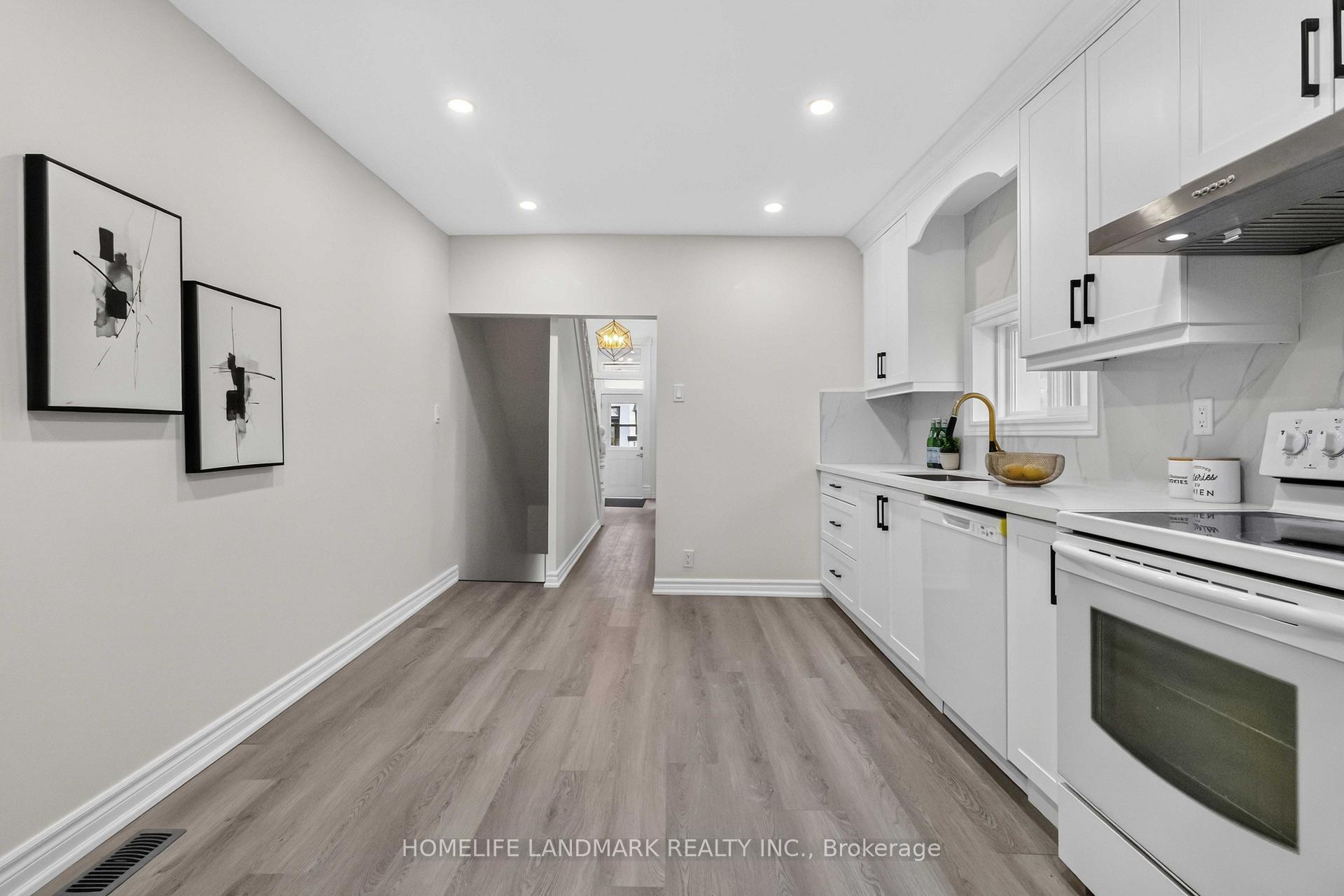 Photo 17 of 4 Andrews Avenue, Toronto, Trinity-Bellwoods — HOMEH