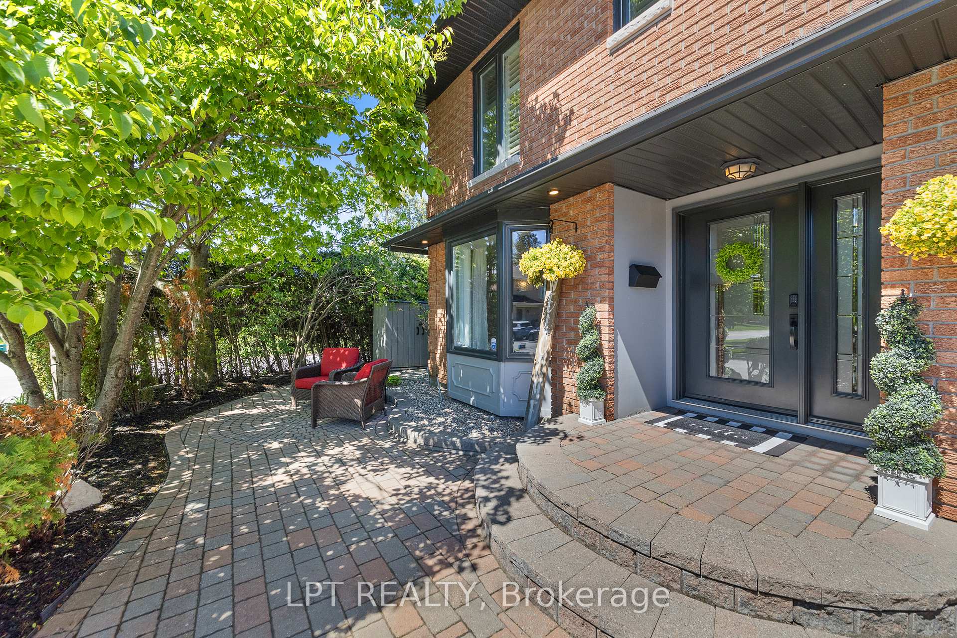 Photo 1 of 11 Elderwood Trail, Ottawa, Stittsville (Central) — HOMEH