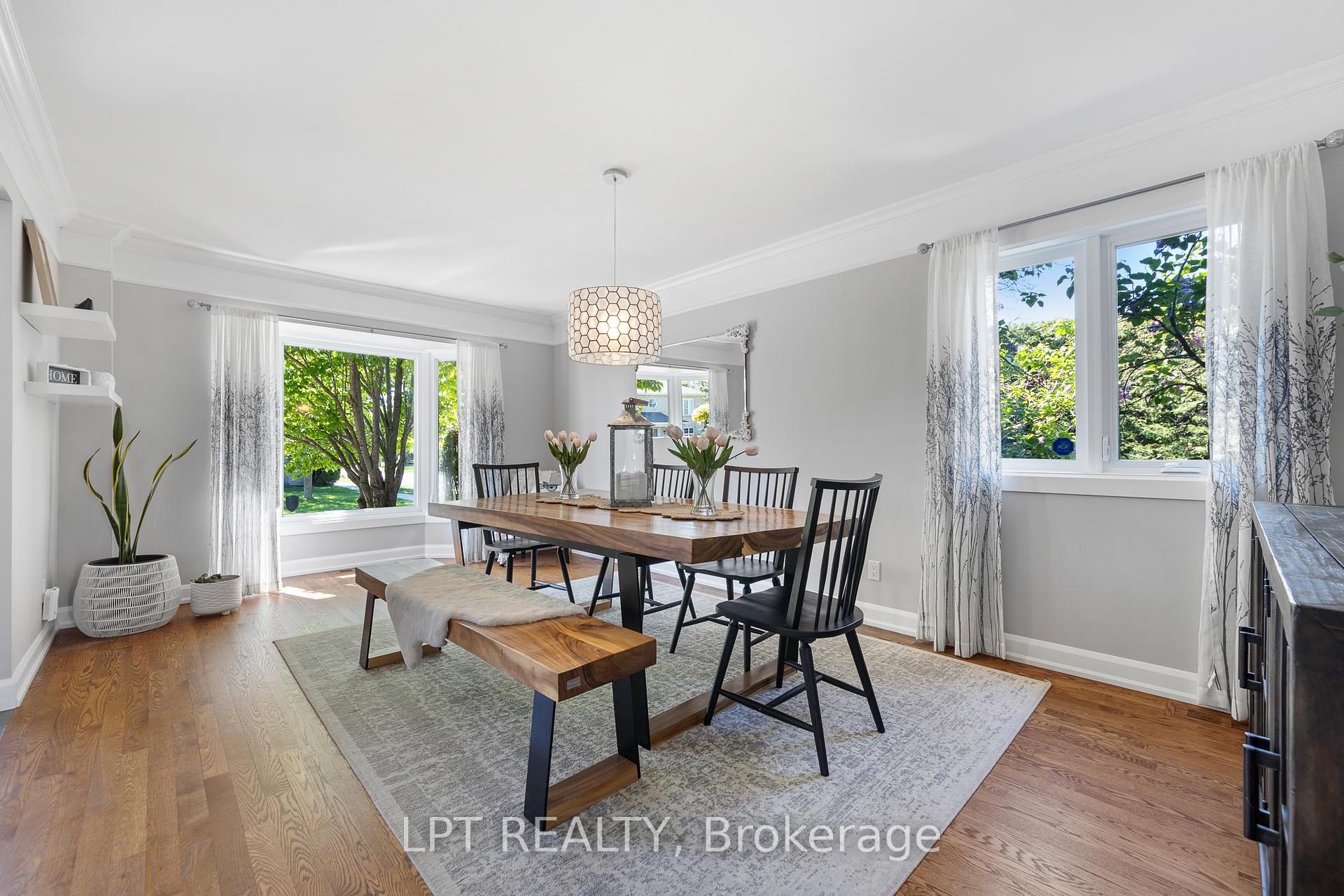 Photo 8 of 11 Elderwood Trail, Ottawa, Stittsville (Central) — HOMEH