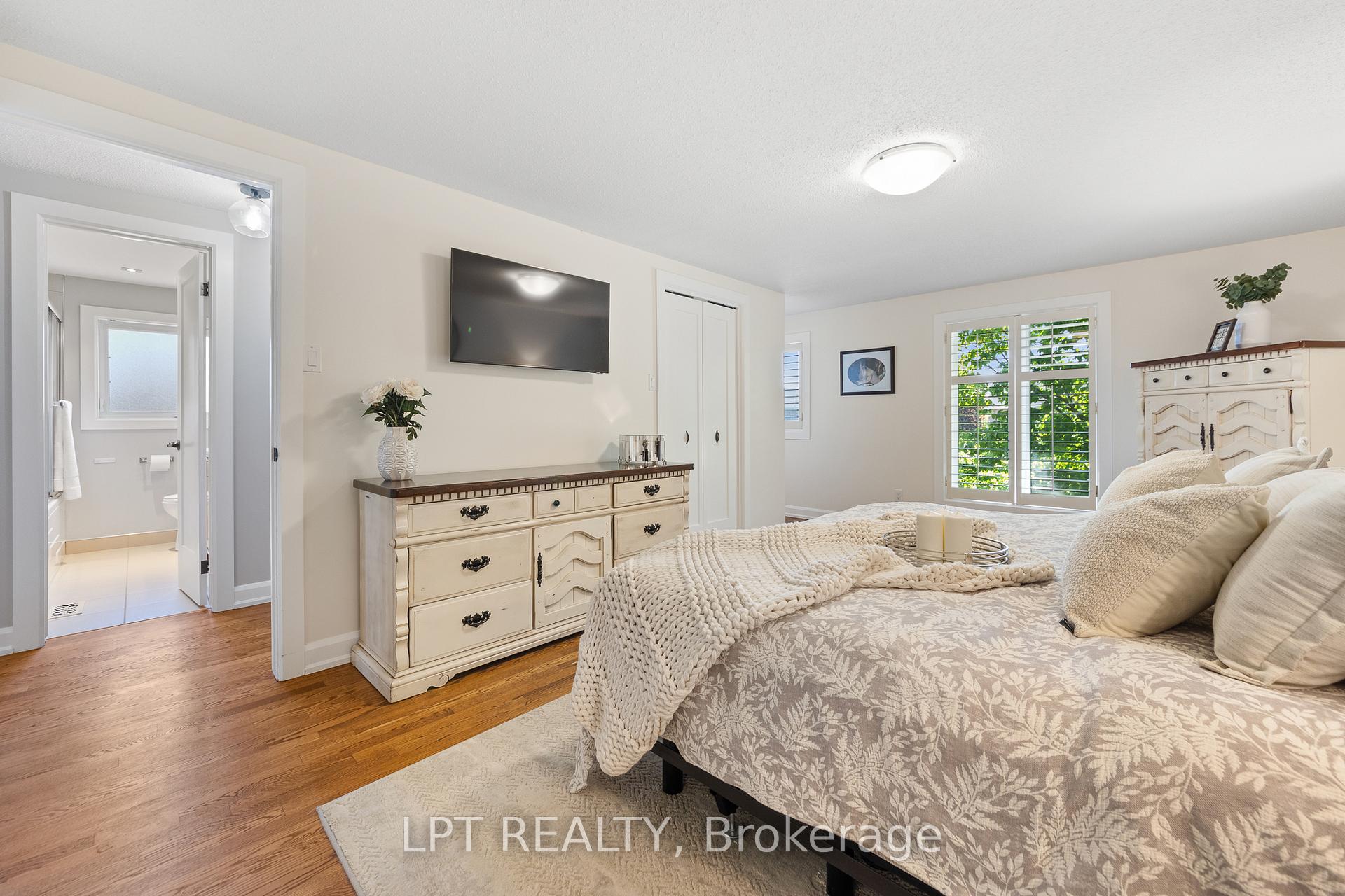 Photo 23 of 11 Elderwood Trail, Ottawa, Stittsville (Central) — HOMEH