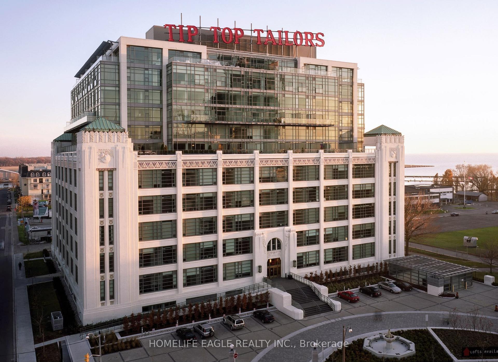 Front of Unit 805, 637 Lake Shore Boulevard W