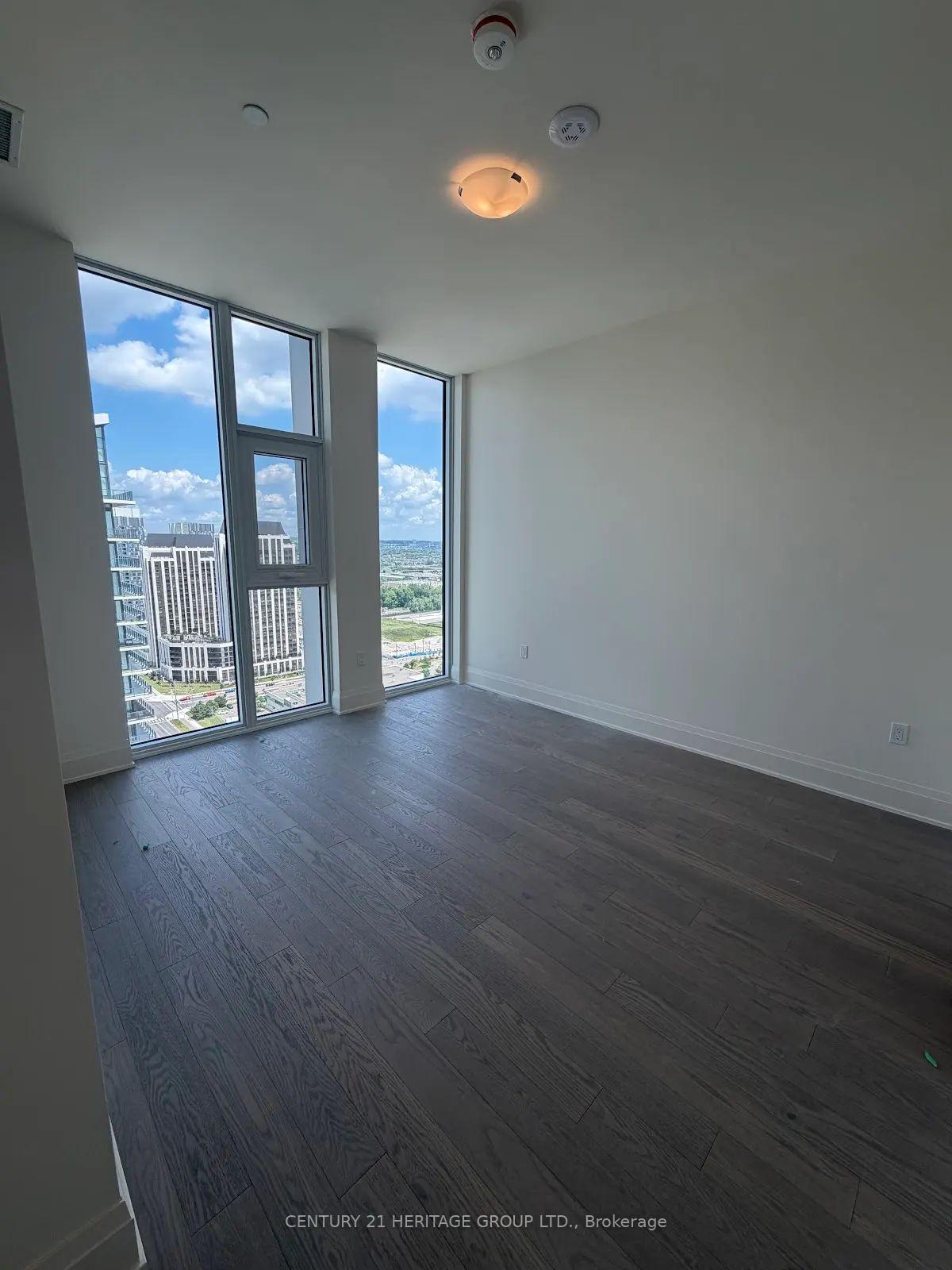 Photo 13 of Unit PH102, 8960 Jane Street, Vaughan, Vellore Village — HOMEH