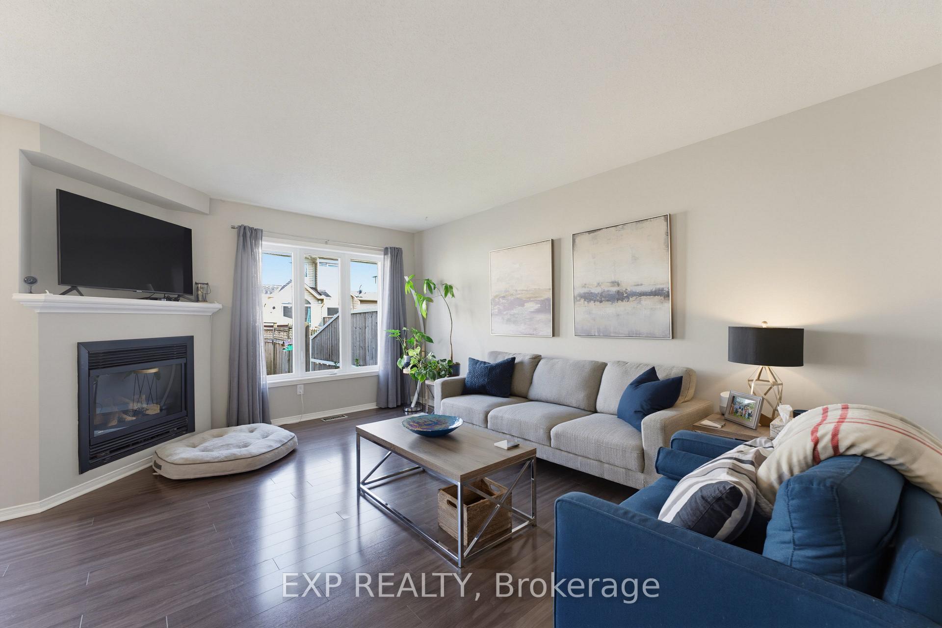 Photo 7 of 2215 Silverado Crescent, Ottawa, Avalon East — HOMEH