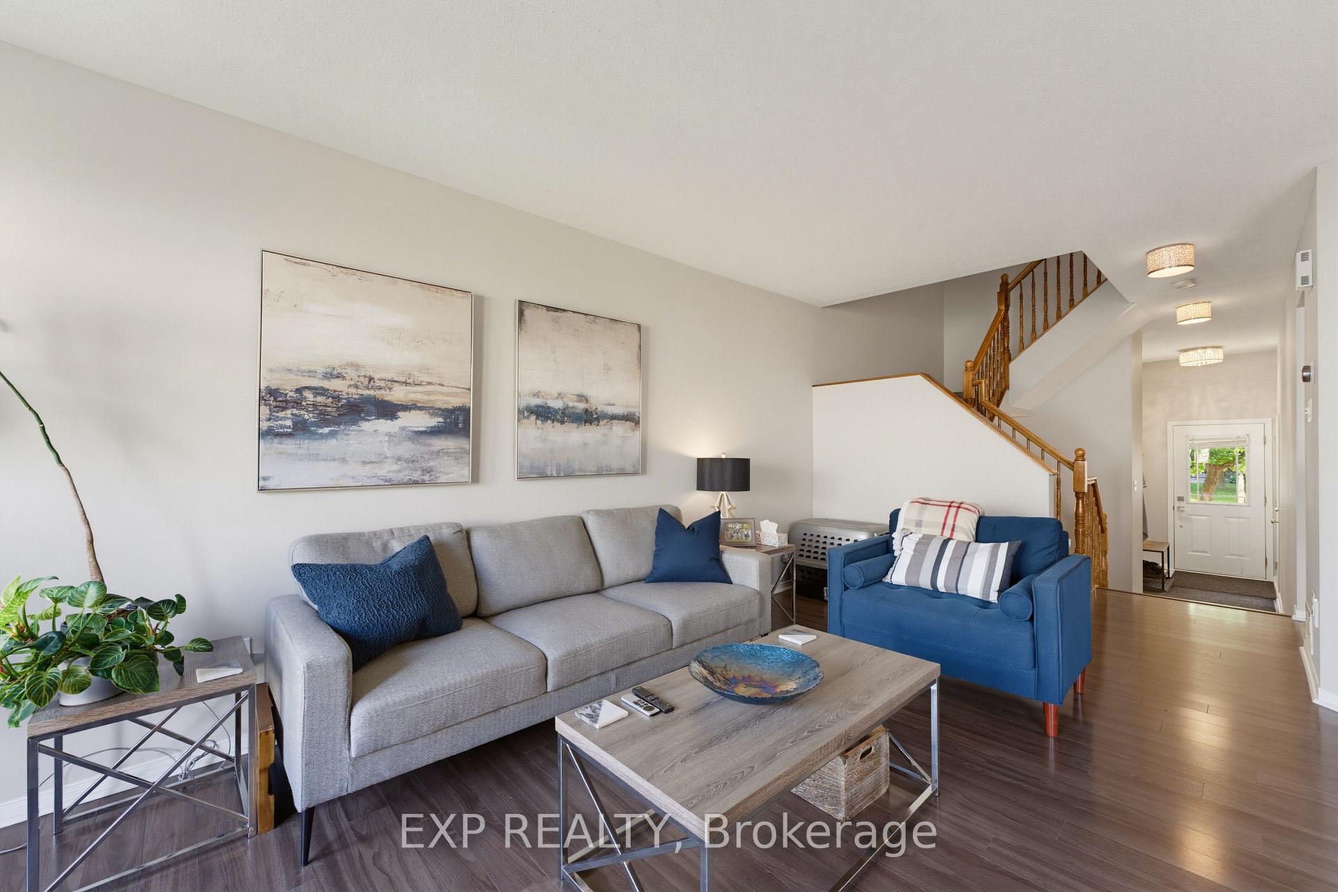 Photo 10 of 2215 Silverado Crescent, Ottawa, Avalon East — HOMEH