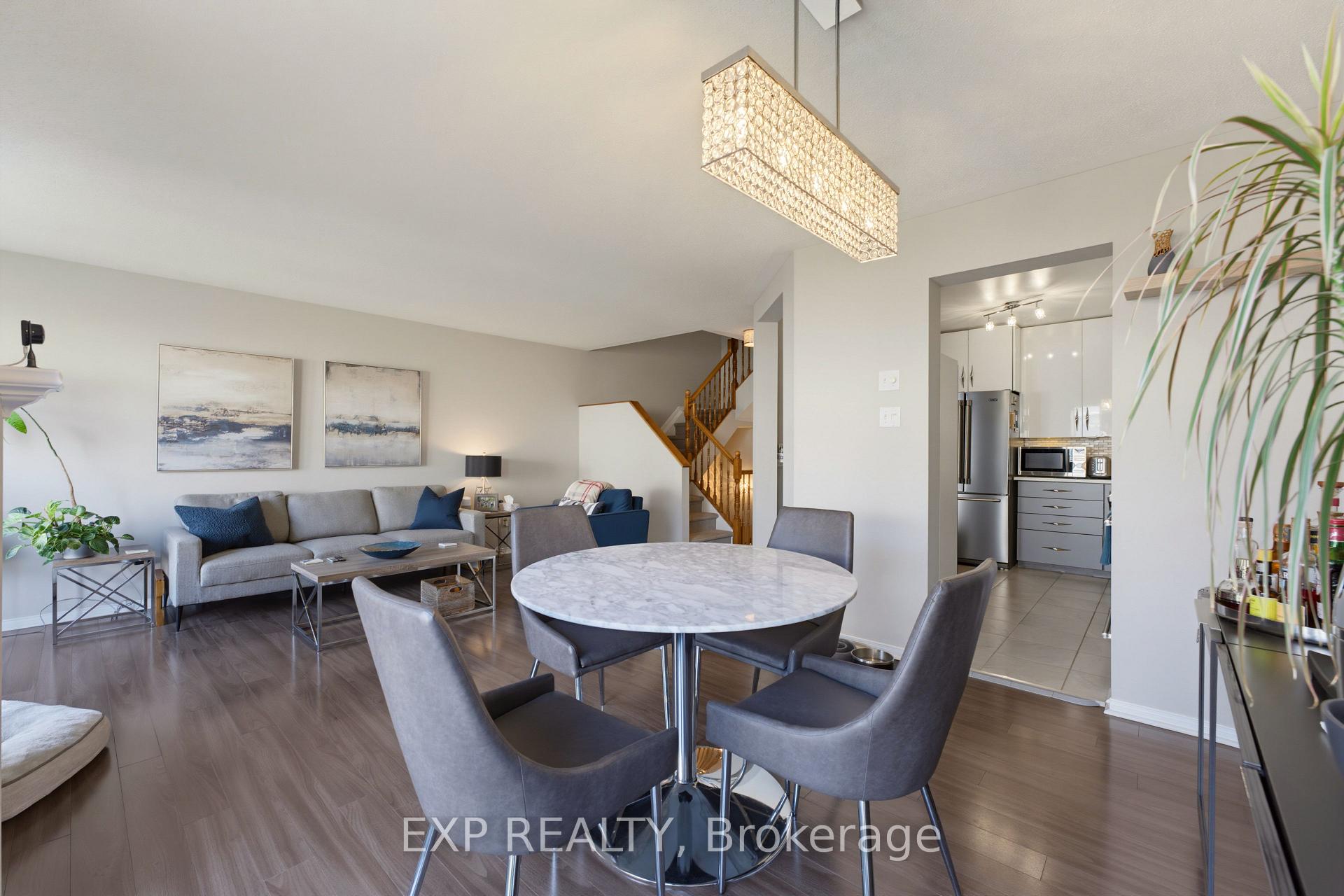 Photo 14 of 2215 Silverado Crescent, Ottawa, Avalon East — HOMEH