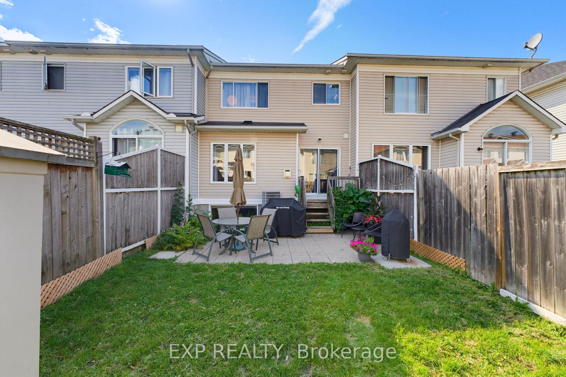 Photo 33 of 2215 Silverado Crescent, Ottawa, Avalon East — HOMEH