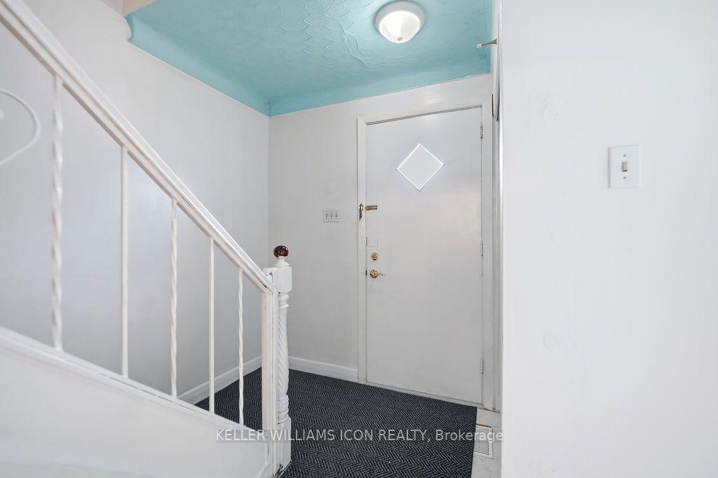 Photo 6 of 873 Woodroffe Avenue, Ottawa, McKellar Heights/Glabar Park — HOMEH