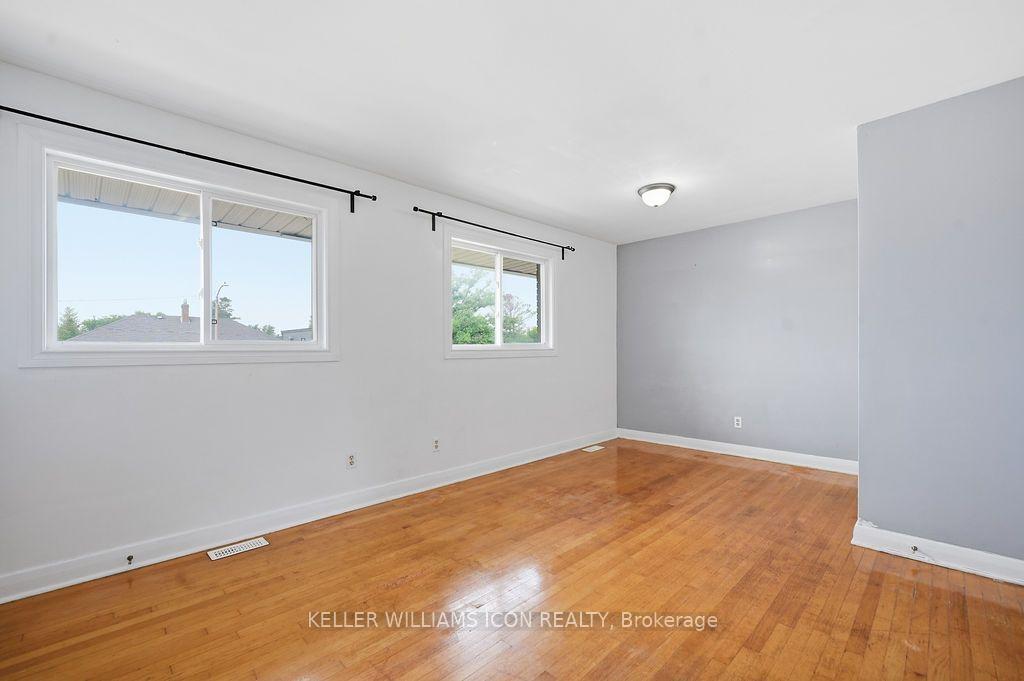 Photo 22 of 873 Woodroffe Avenue, Ottawa, McKellar Heights/Glabar Park — HOMEH