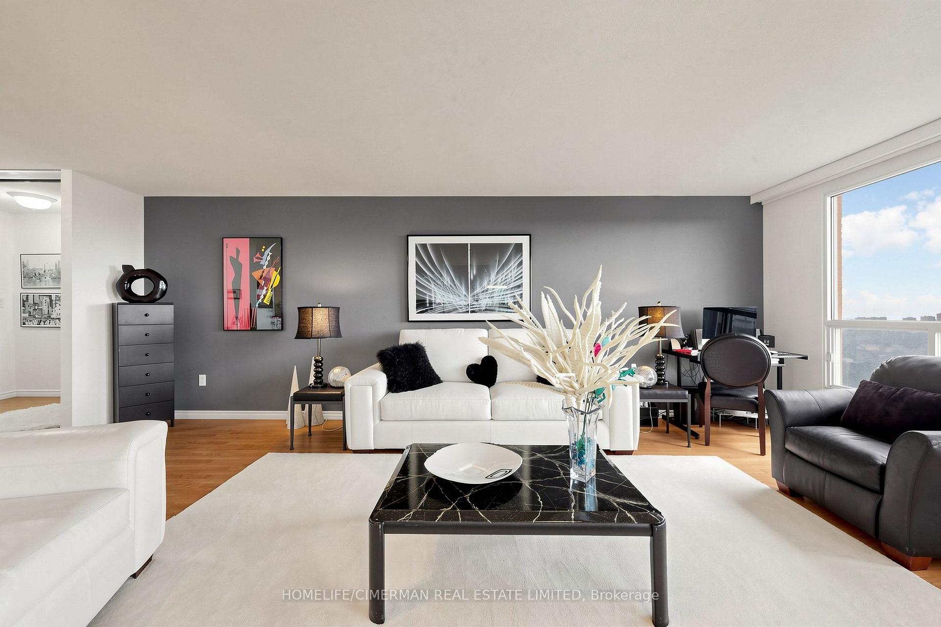 Photo 9 of Unit 3302, 5 Concorde Place, North York, Banbury-Don Mills — HOMEH