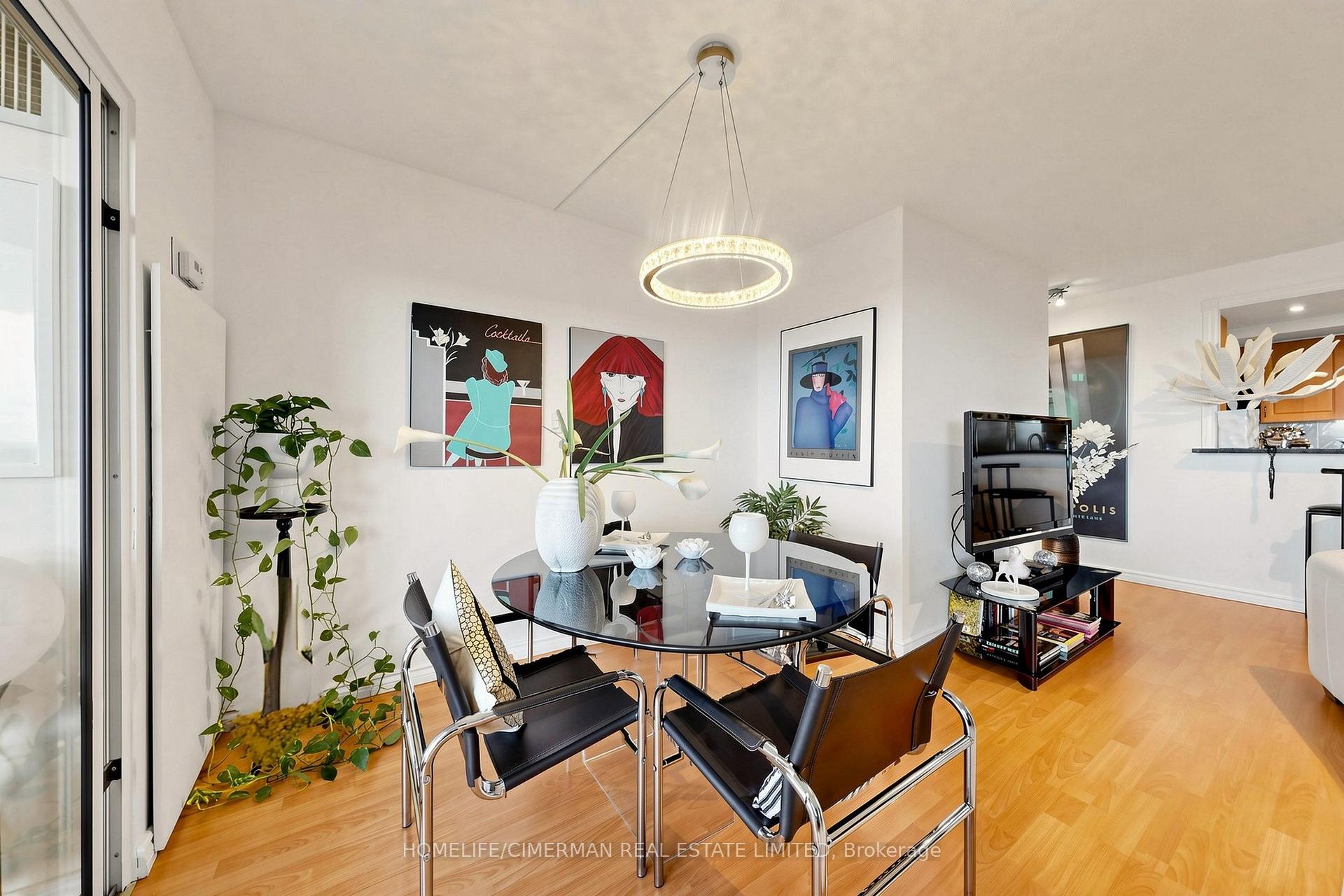 Photo 13 of Unit 3302, 5 Concorde Place, North York, Banbury-Don Mills — HOMEH