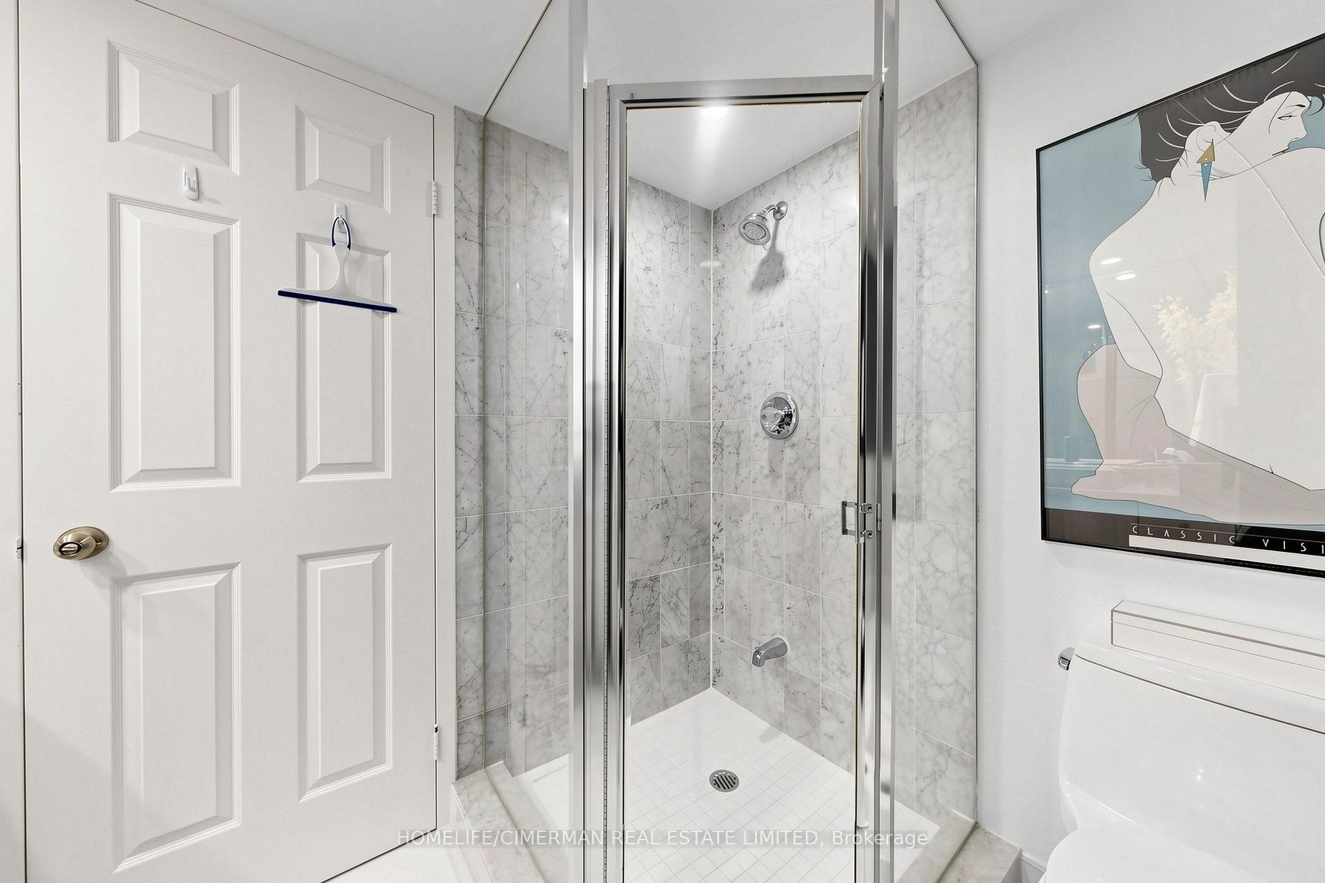 Photo 26 of Unit 3302, 5 Concorde Place, North York, Banbury-Don Mills — HOMEH