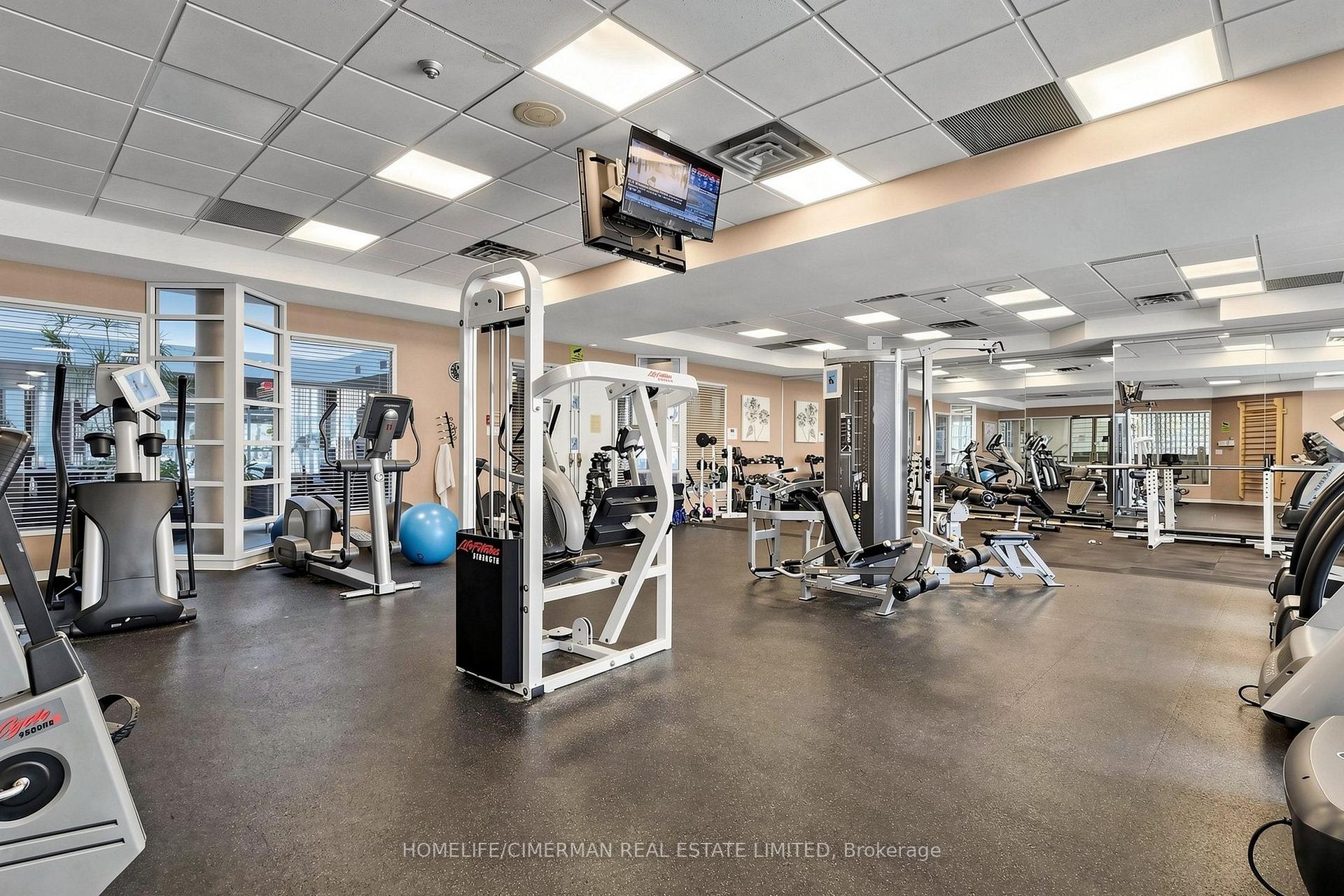 Photo 33 of Unit 3302, 5 Concorde Place, North York, Banbury-Don Mills — HOMEH