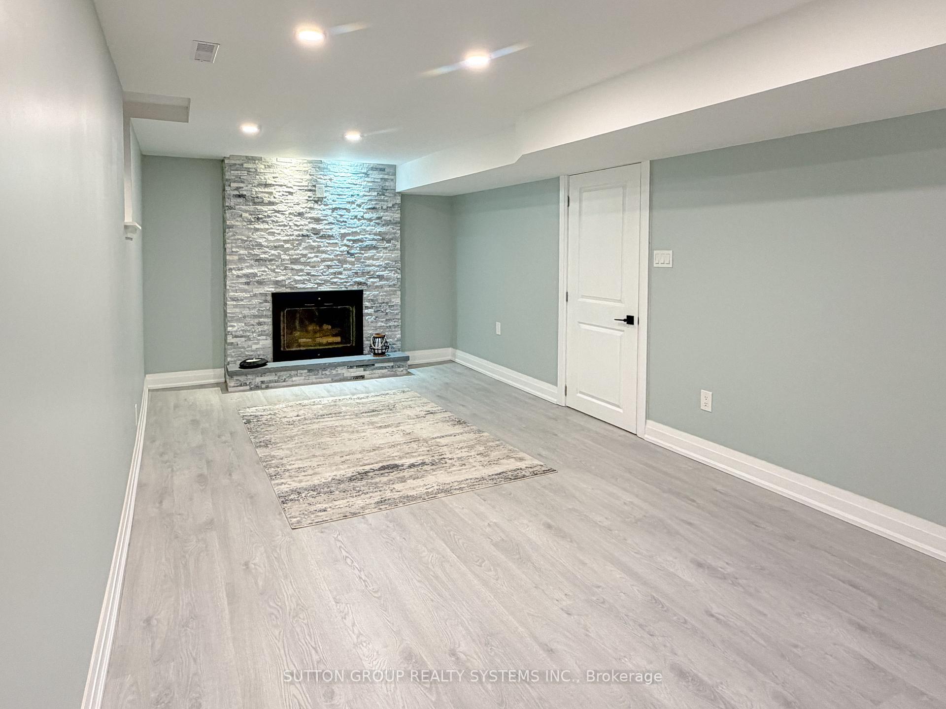 Photo 35 of 19 Parkway Place, Hamilton, Dundas — HOMEH