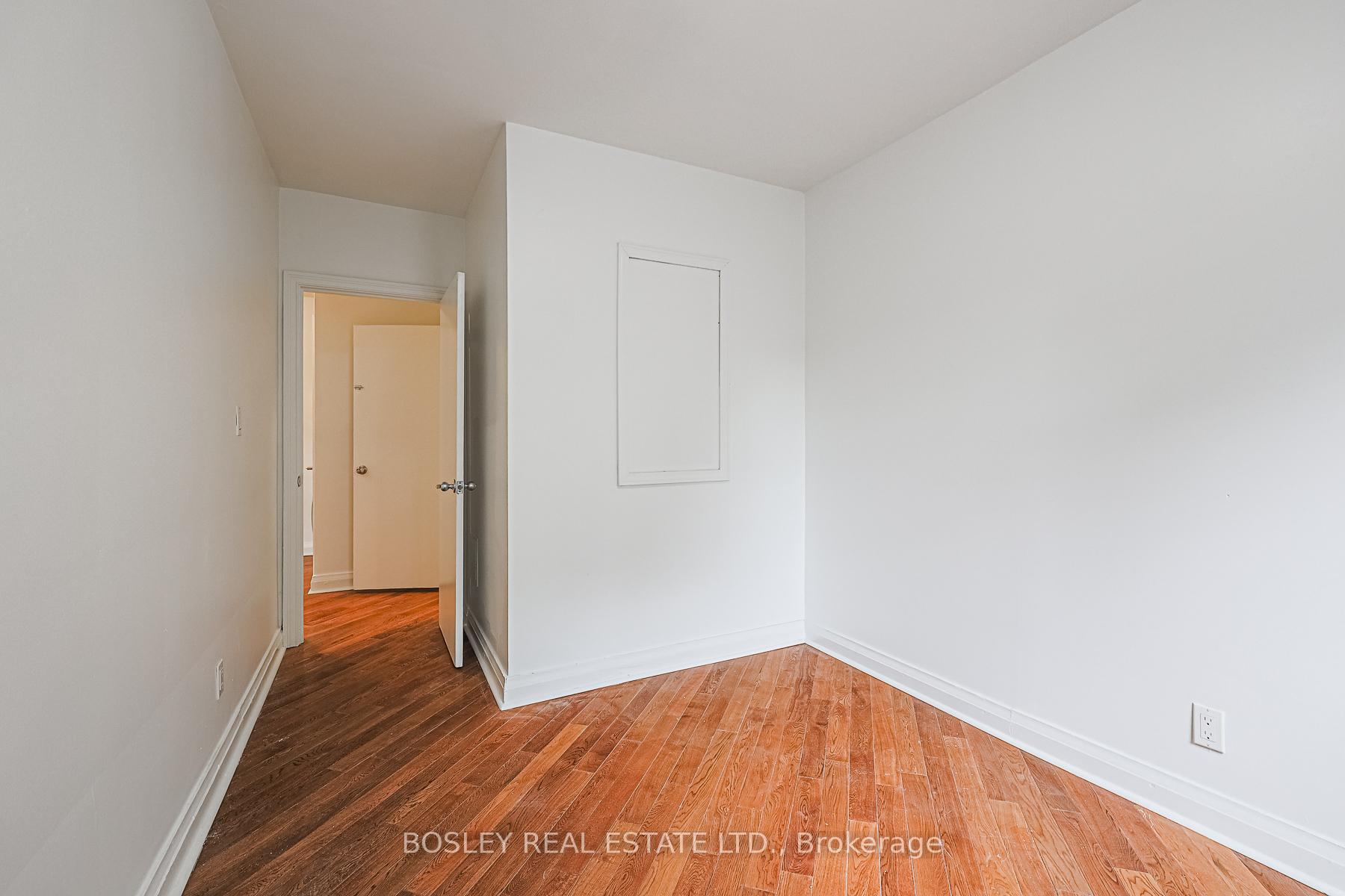 Photo 24 of Unit 3, 20 Markdale Avenue, Toronto, Humewood-Cedarvale — HOMEH