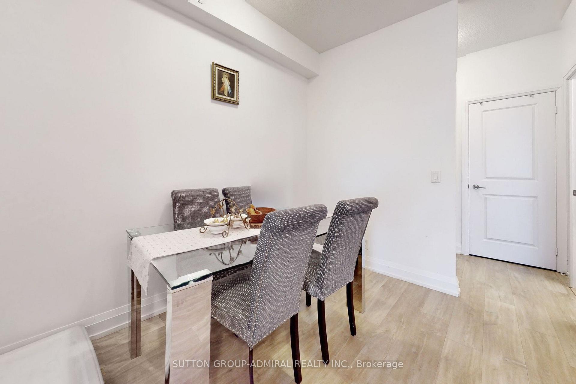Photo 11 of Unit 1703, 7890 Bathurst Street, Vaughan, Beverley Glen — HOMEH