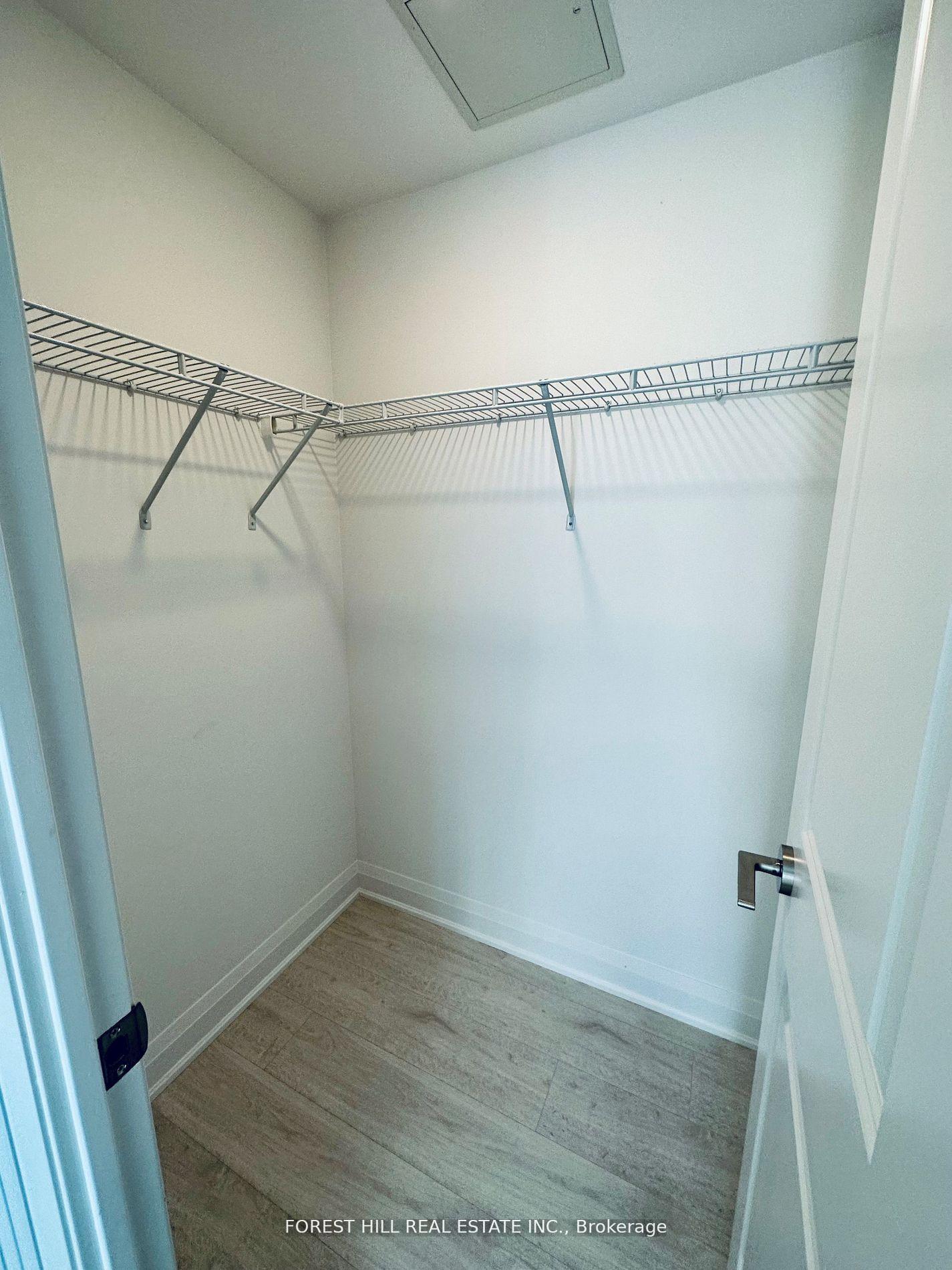 Photo 9 of Unit 1002, 10 Gatineau Drive, Vaughan, Beverley Glen — HOMEH