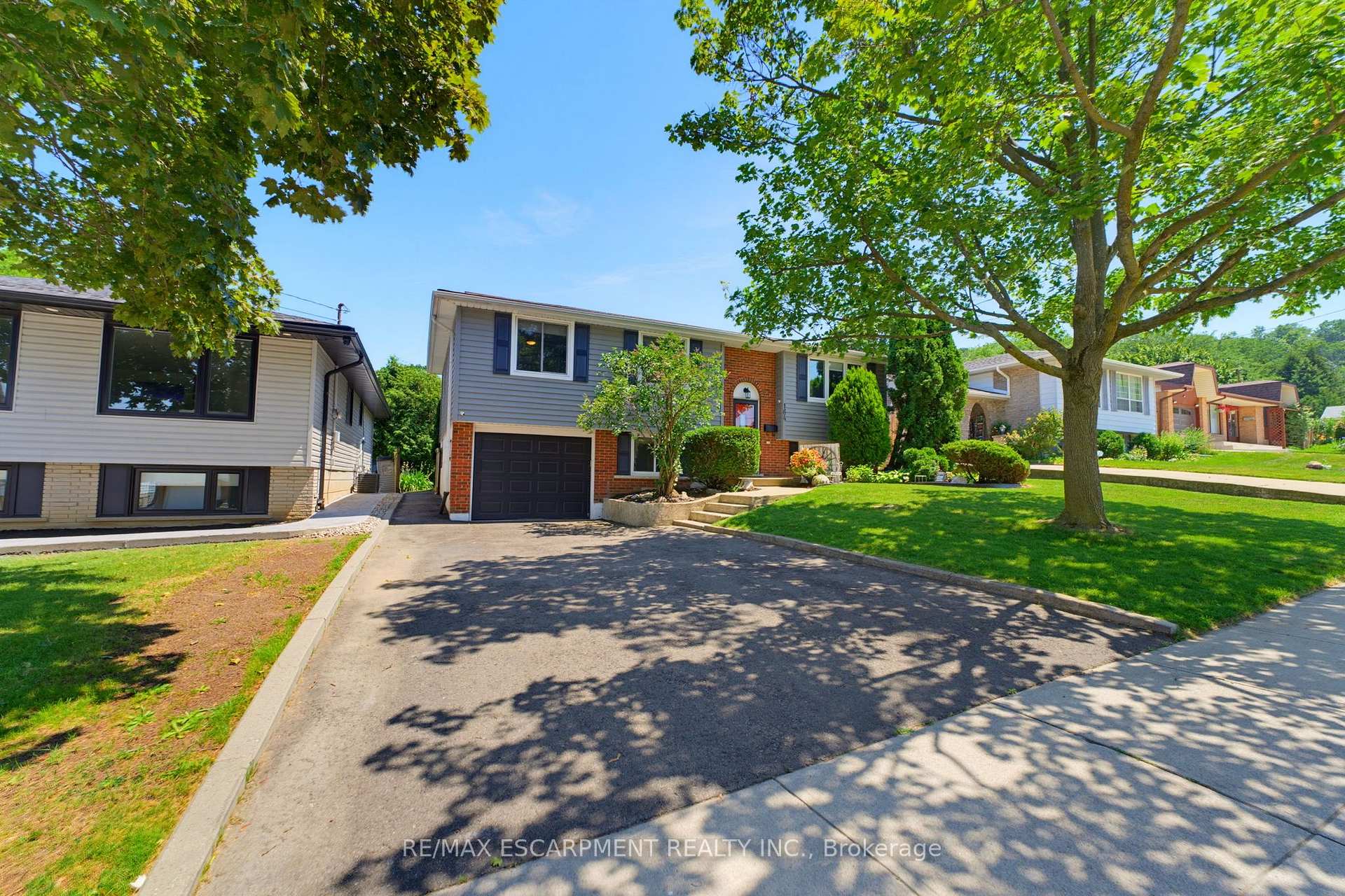 Photo 5 of 164 Hanover Place, Hamilton, Vincent — HOMEH