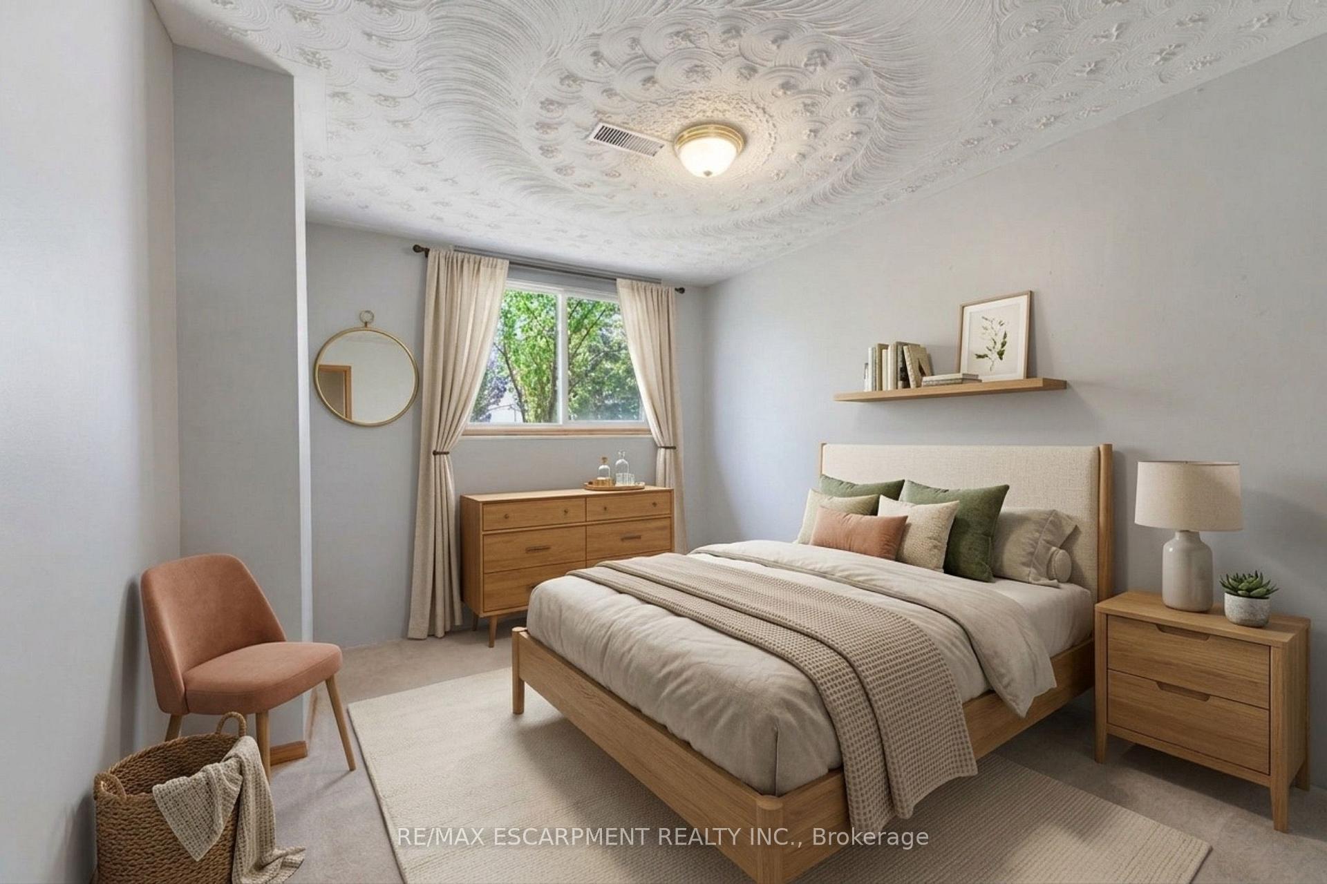 Photo 25 of 164 Hanover Place, Hamilton, Vincent — HOMEH