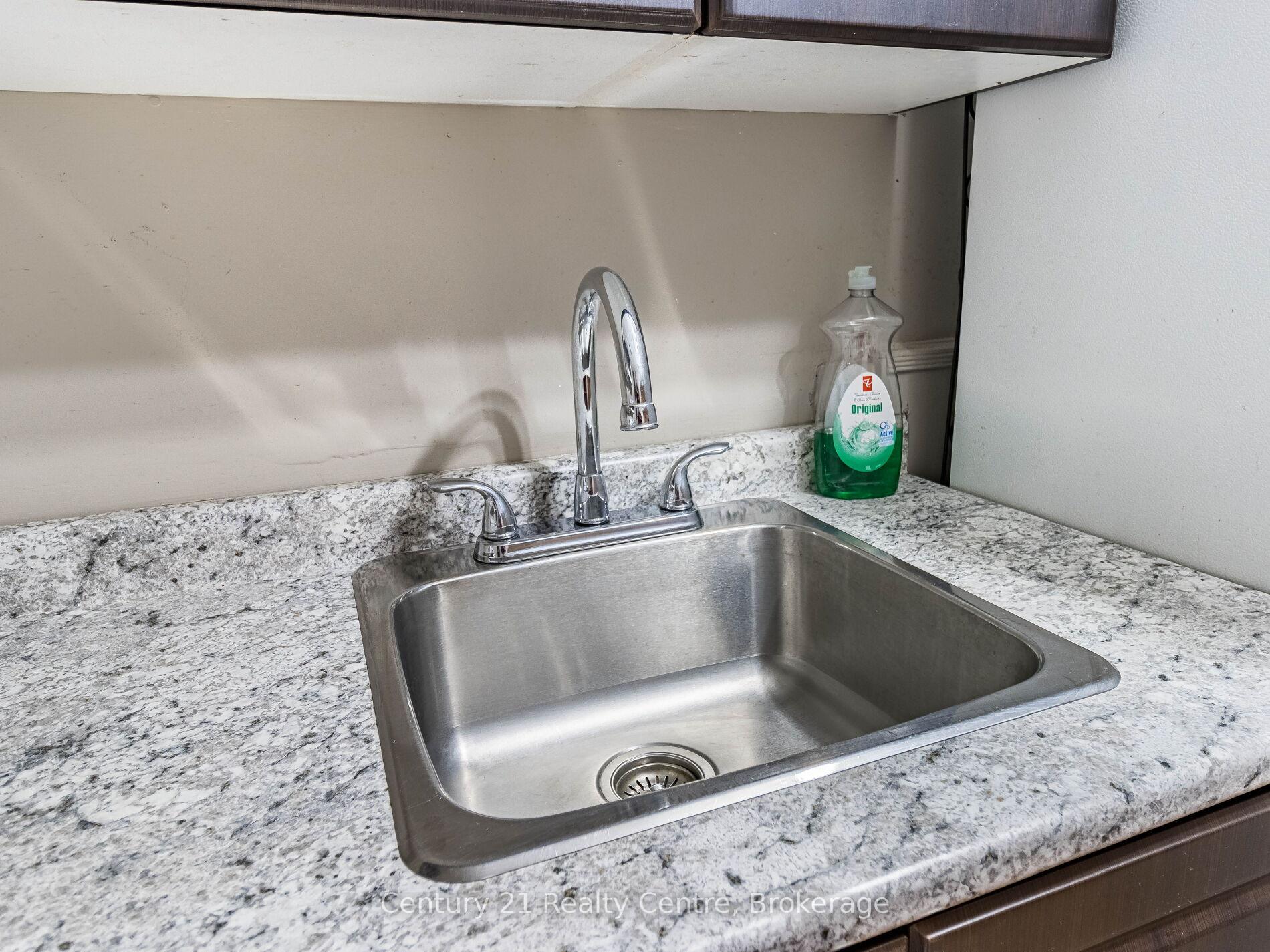 Photo 8 of Unit Basement, 34 Niagara Place, Brampton, Westgate — HOMEH