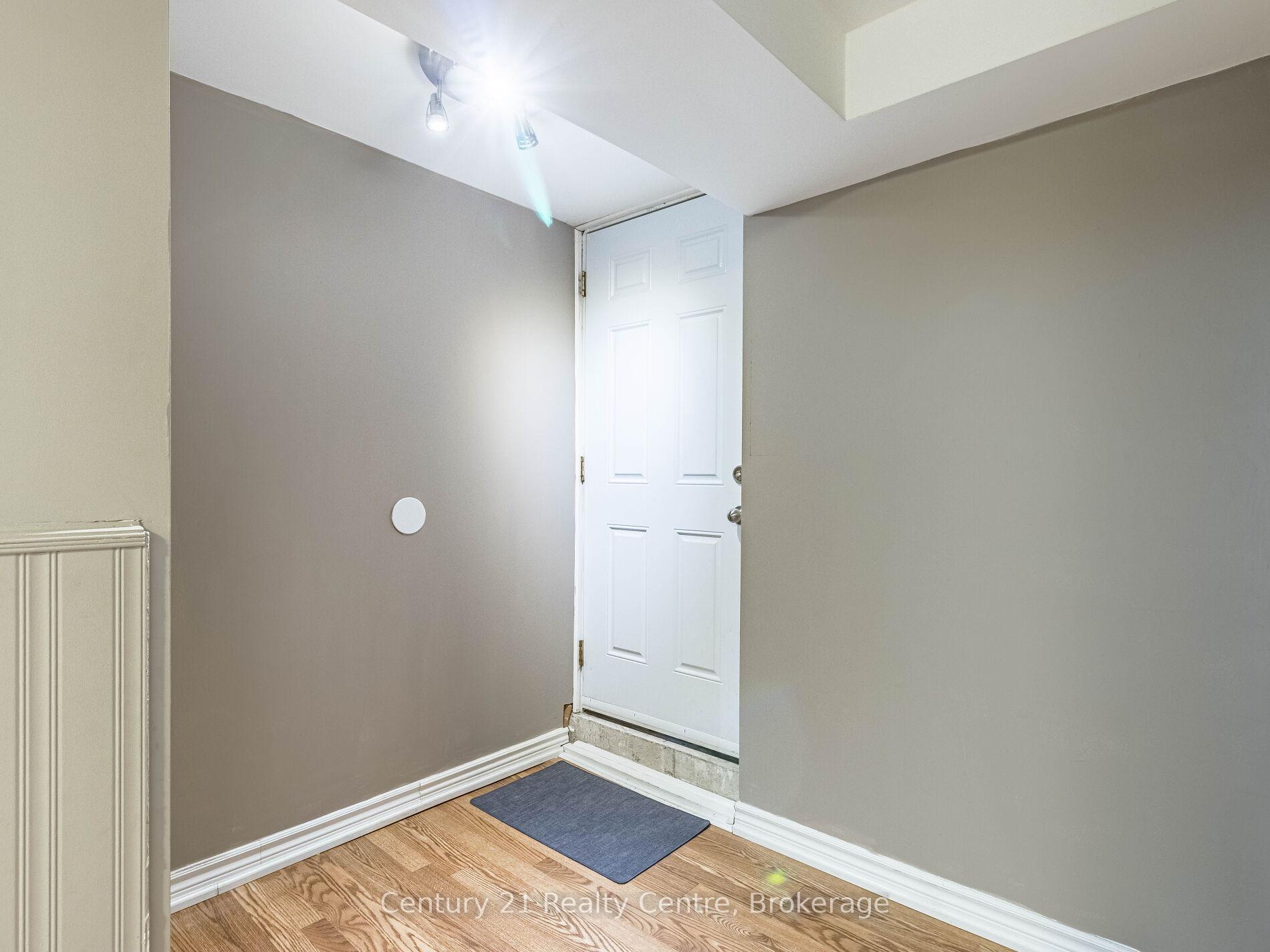 Photo 14 of Unit Basement, 34 Niagara Place, Brampton, Westgate — HOMEH