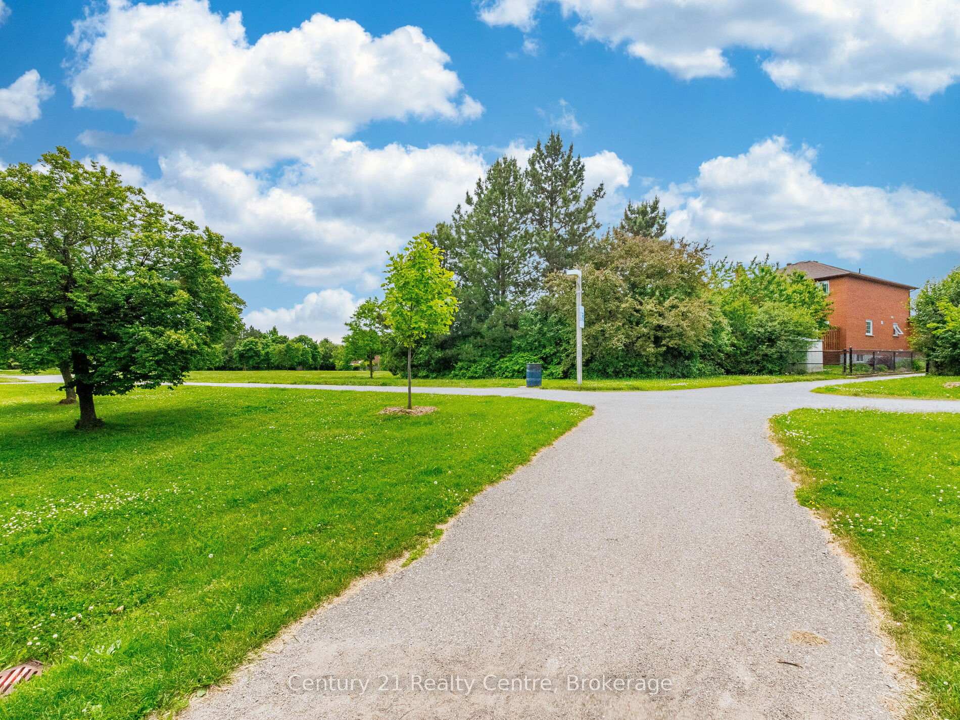 Photo 19 of Unit Basement, 34 Niagara Place, Brampton, Westgate — HOMEH