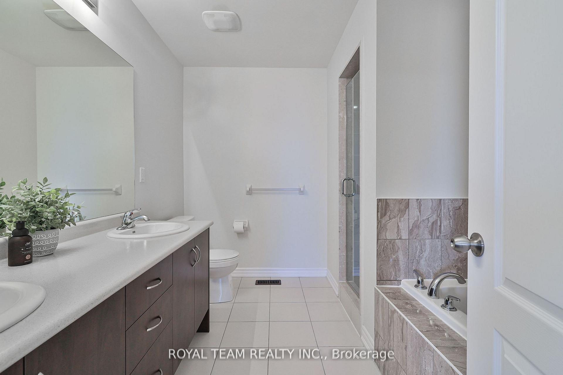 Photo 17 of 1246 Peelar Crescent, Innisfil, Lefroy — HOMEH
