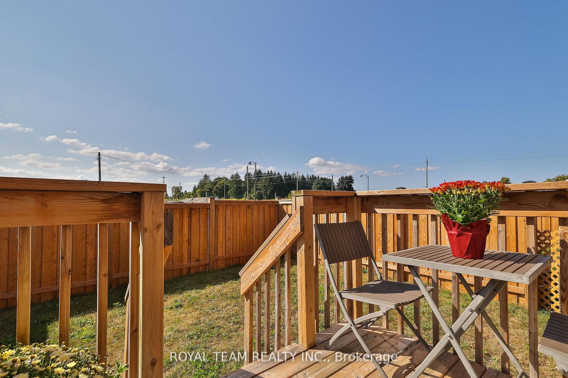 Photo 25 of 1246 Peelar Crescent, Innisfil, Lefroy — HOMEH