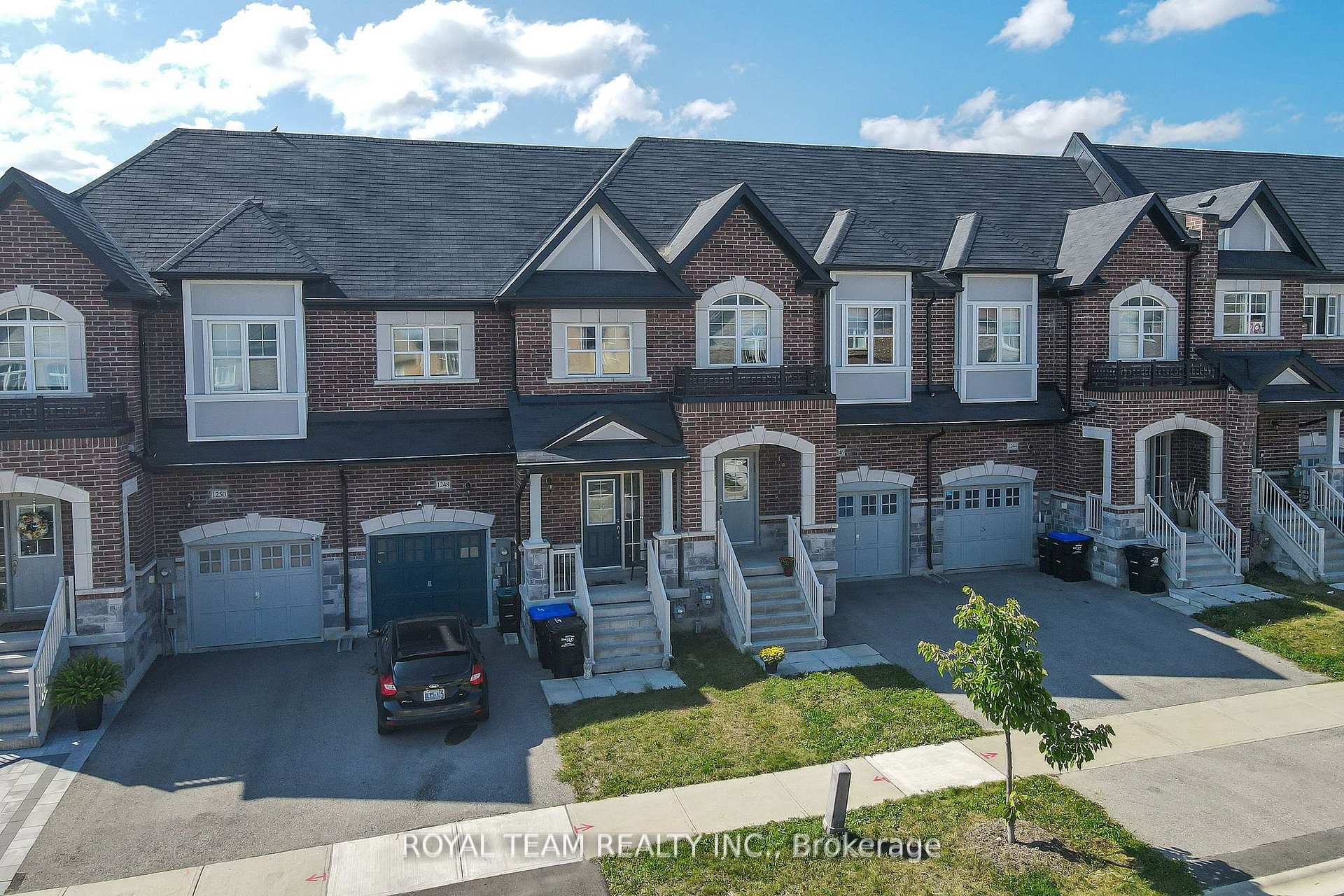 Photo 28 of 1246 Peelar Crescent, Innisfil, Lefroy — HOMEH