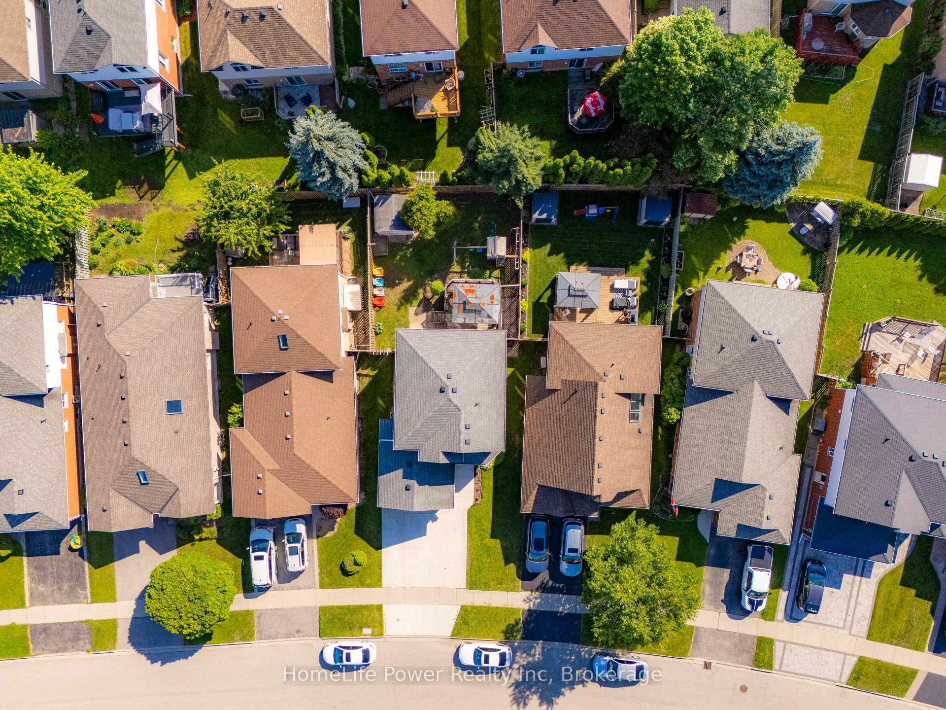 Photo 44 of 35 Borland Drive, Guelph, Clairfields/Hanlon Business Park — HOMEH