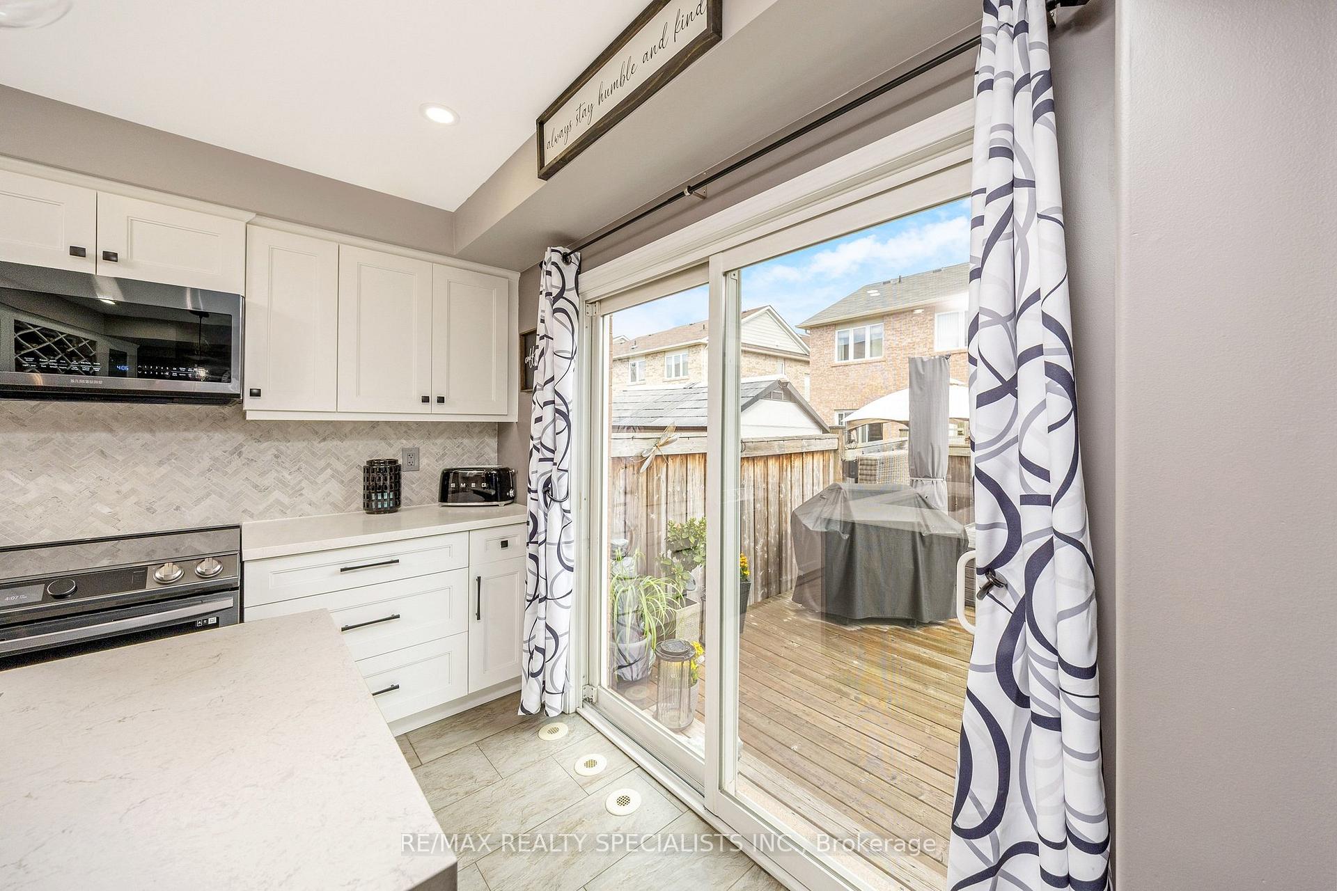 Photo 18 of 590 Speyer Circle, Milton, Harrison — HOMEH