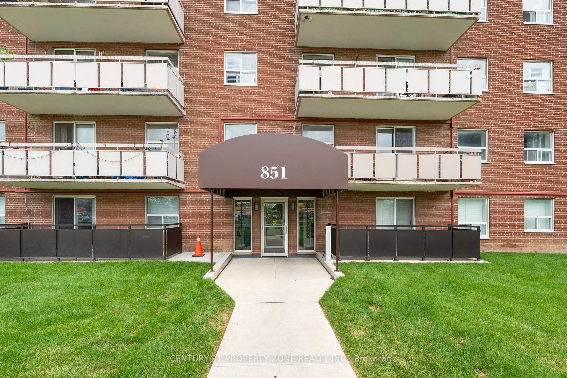 Photo 7 of Unit 105, 851 Queenston Road, Hamilton, Stoney Creek — HOMEH