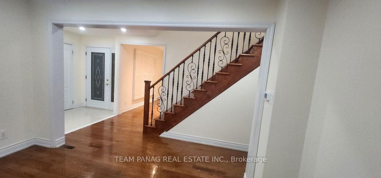 Photo 57 of 57 Quail Feather Crescent, Brampton, Sandringham-Wellington — HOMEH