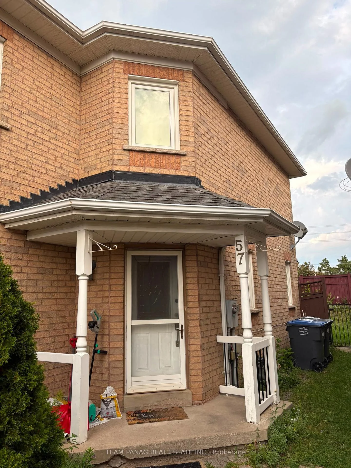Photo 6 of 57 Quail Feather Crescent, Brampton, Sandringham-Wellington — HOMEH