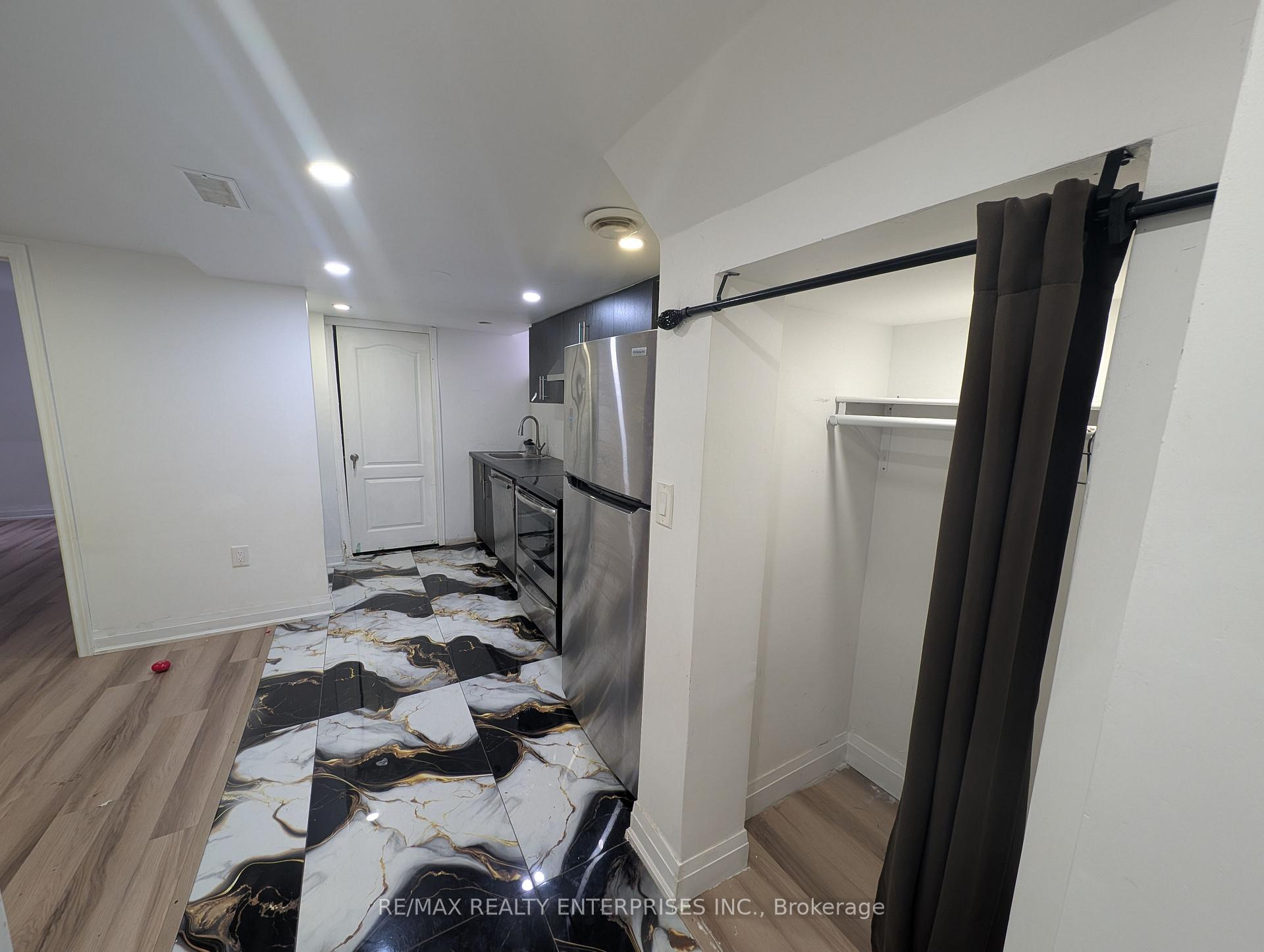 Photo 24 of 3974 Manatee Way, Mississauga, Churchill Meadows — HOMEH