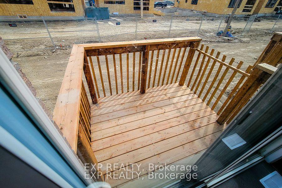 Photo 36 of 52 Blain Drive, Hamilton, Binbrook — HOMEH