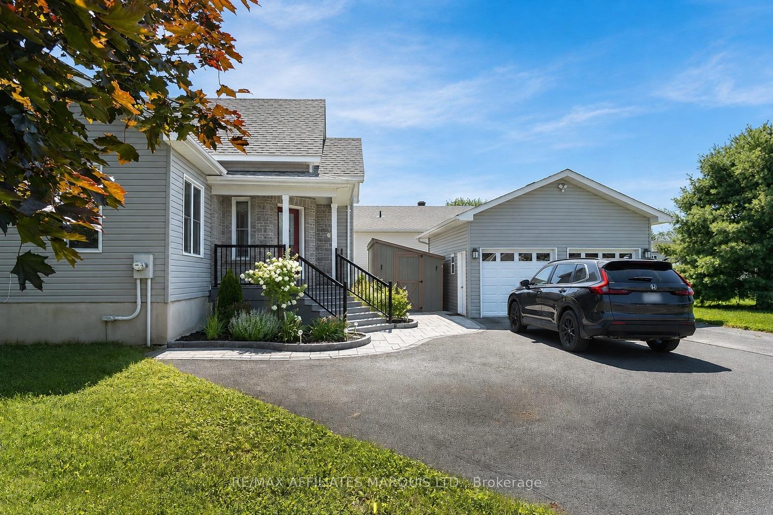 Photo 4 of 4306 Schell Street, South Dundas, South Dundas (Williamsburgh) Twp — HOMEH