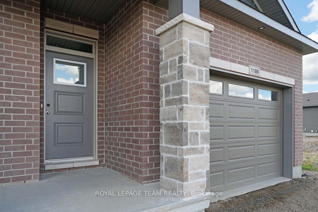 Photo 1 of 1189 Potter Drive, Brockville, Brockville — HOMEH