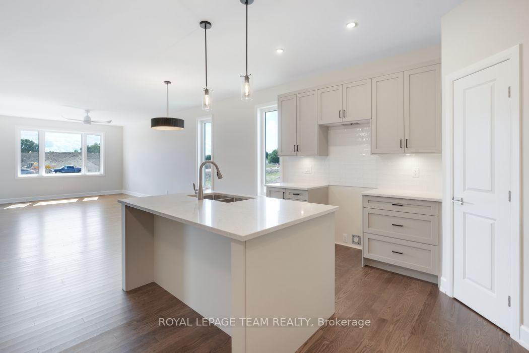 Photo 6 of 1189 Potter Drive, Brockville, Brockville — HOMEH