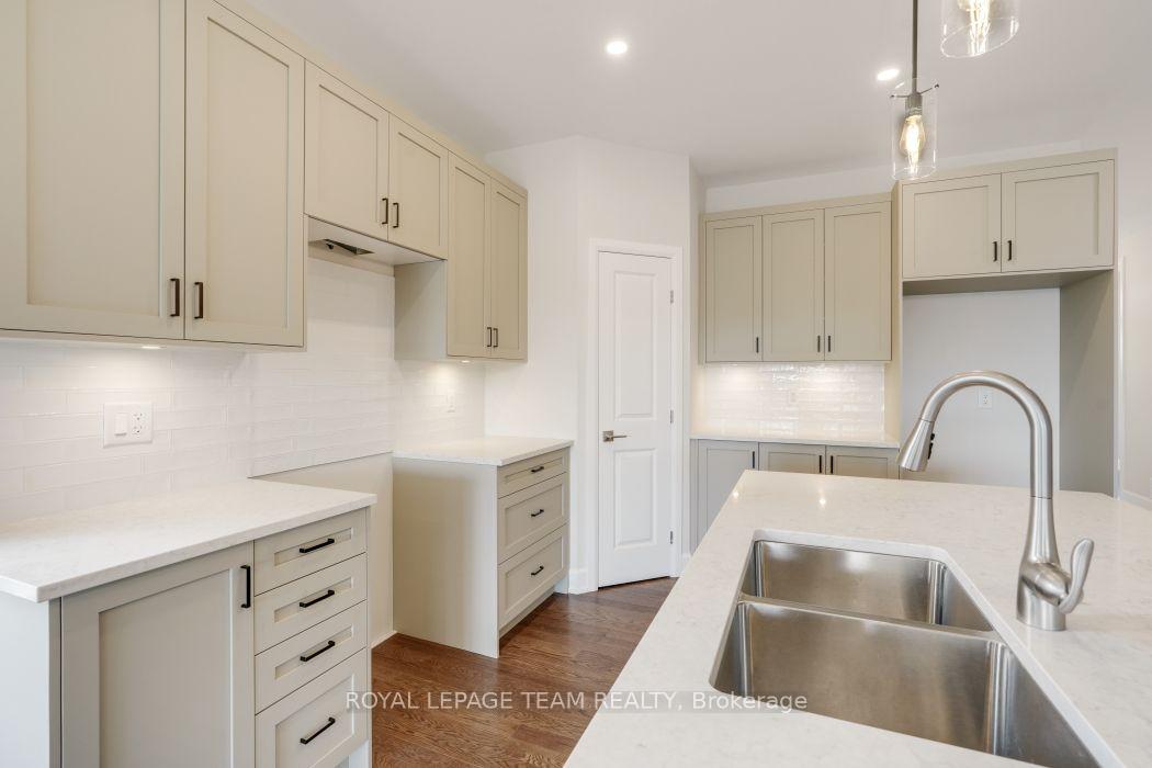 Photo 9 of 1189 Potter Drive, Brockville, Brockville — HOMEH