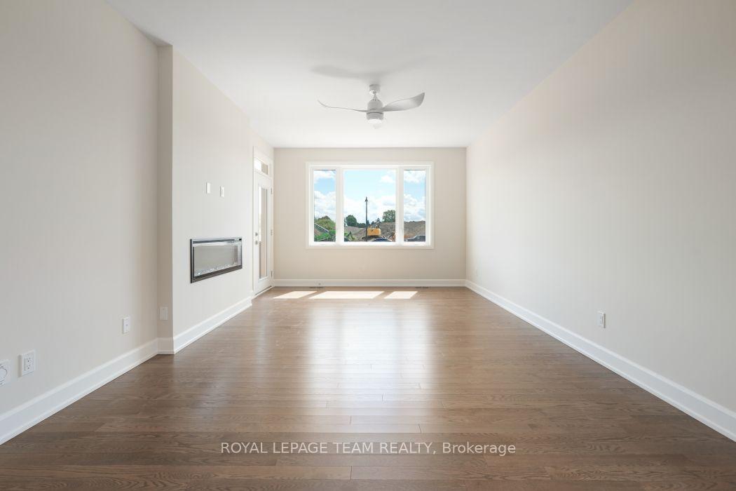 Photo 15 of 1189 Potter Drive, Brockville, Brockville — HOMEH