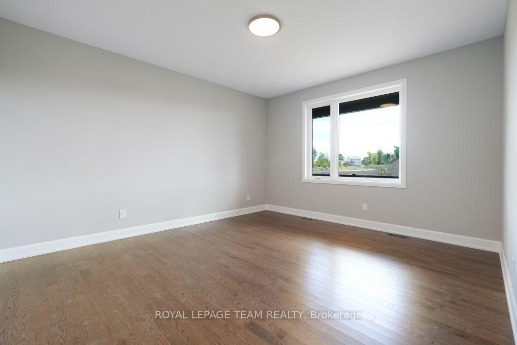 Photo 17 of 1189 Potter Drive, Brockville, Brockville — HOMEH