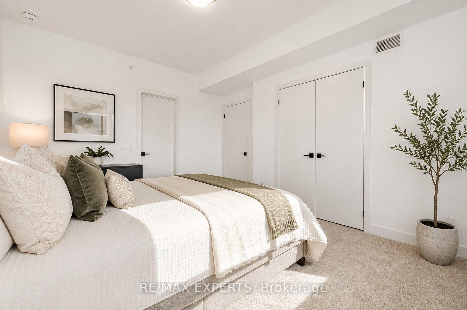 Photo 6 of Unit #301, 6 Spice Way, Barrie, Rural Barrie Southeast — HOMEH