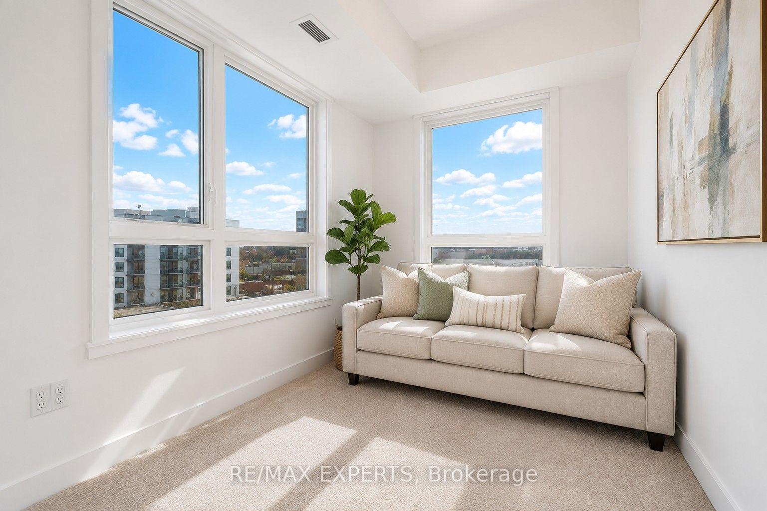 Photo 8 of Unit #301, 6 Spice Way, Barrie, Rural Barrie Southeast — HOMEH