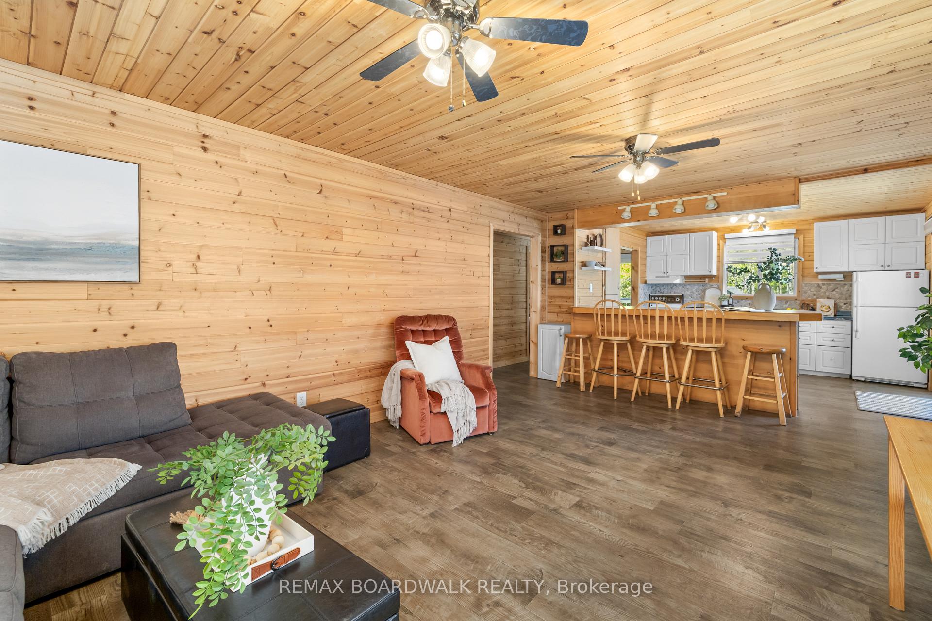 Photo 20 of 339 Leavoy Lane, Horton, Horton Twp — HOMEH
