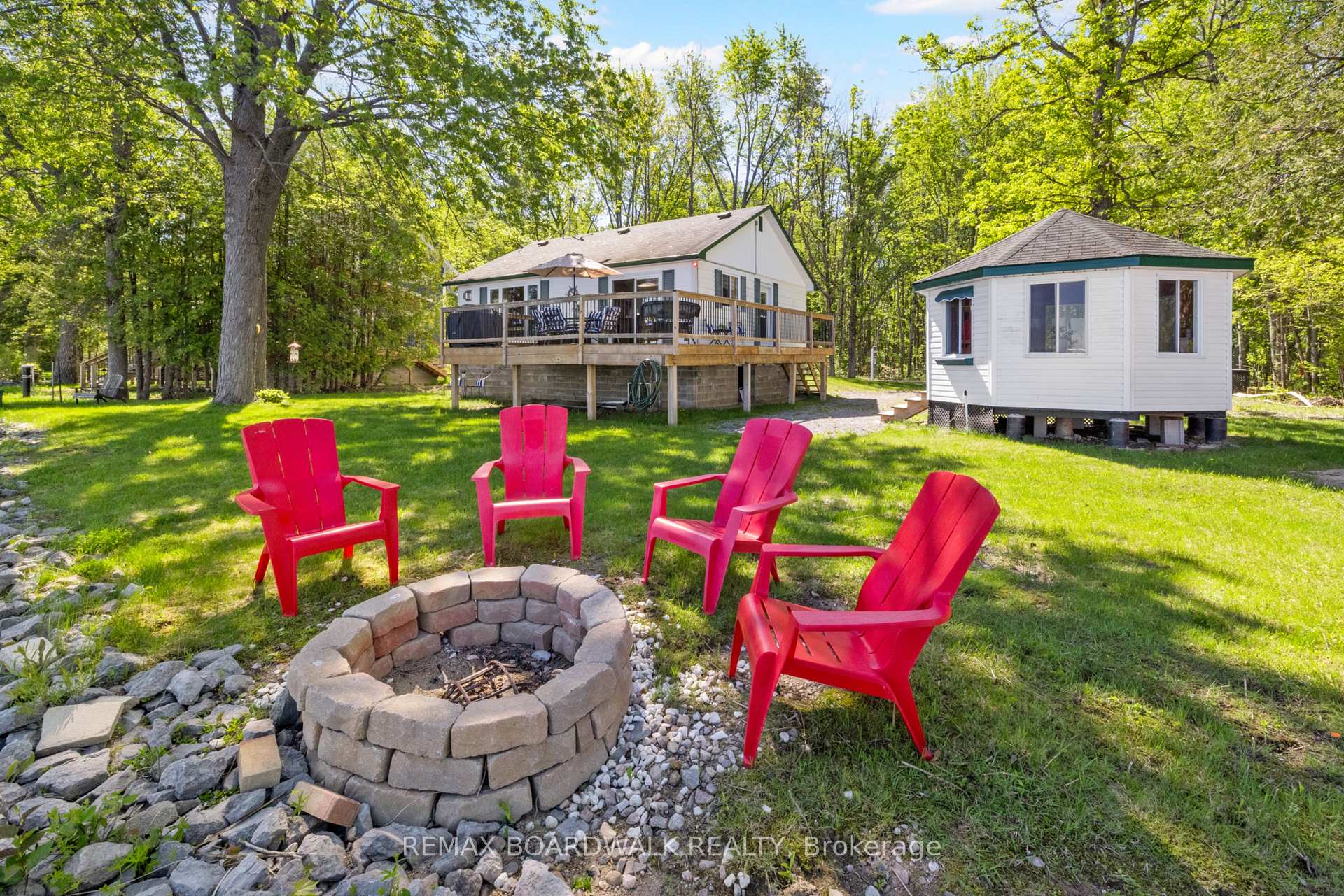 Photo 30 of 339 Leavoy Lane, Horton, Horton Twp — HOMEH