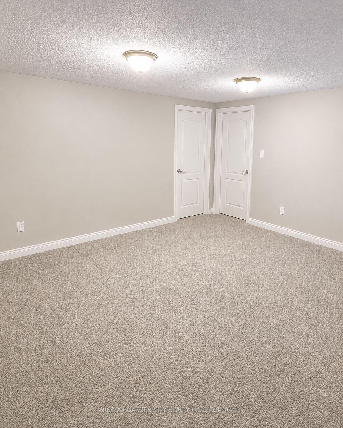 Photo 10 of 139 South Drive, St. Catharines, Old Glenridge — HOMEH