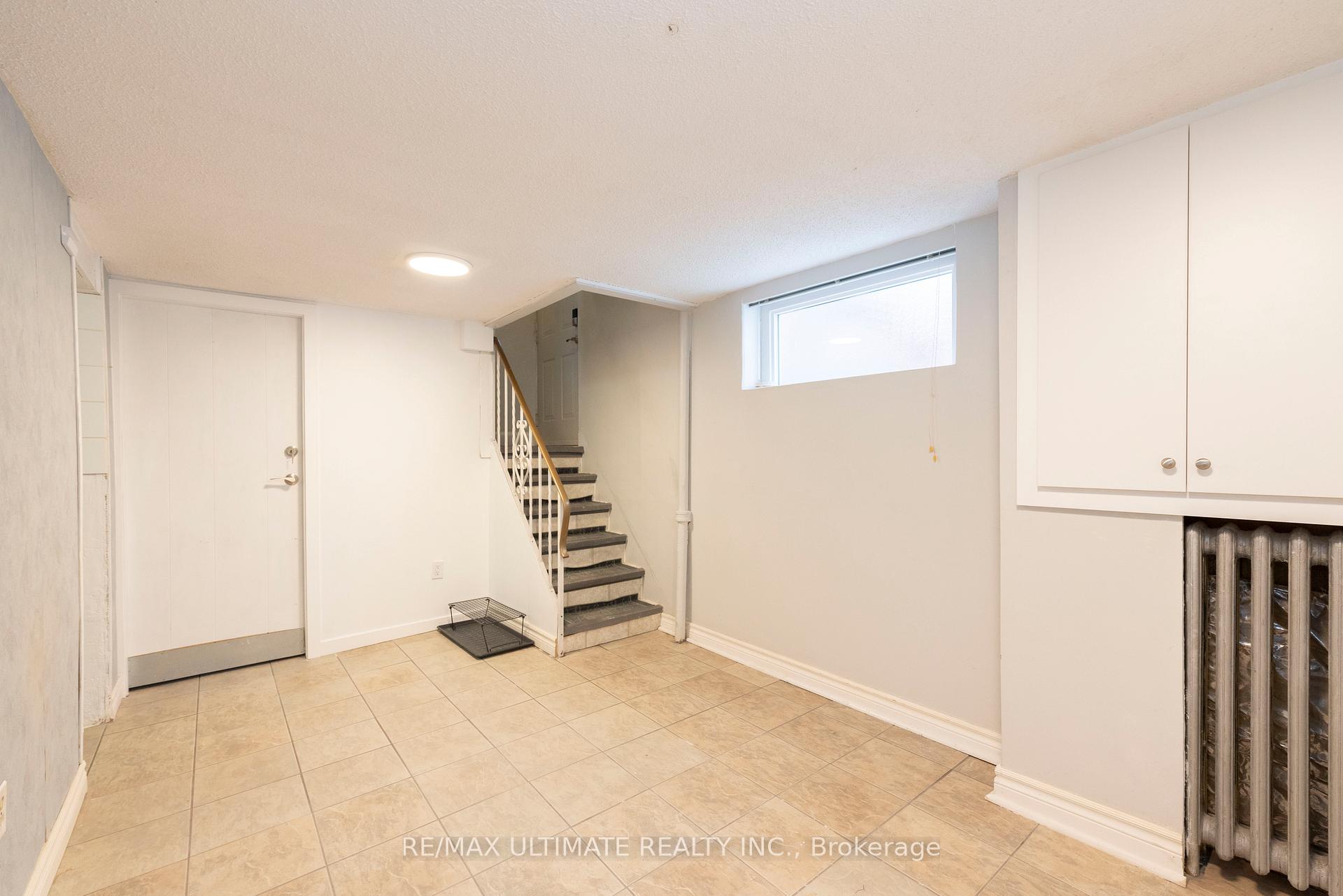 Photo 2 of 7 Joanith Lower Drive, Toronto, O'Connor-Parkview — HOMEH