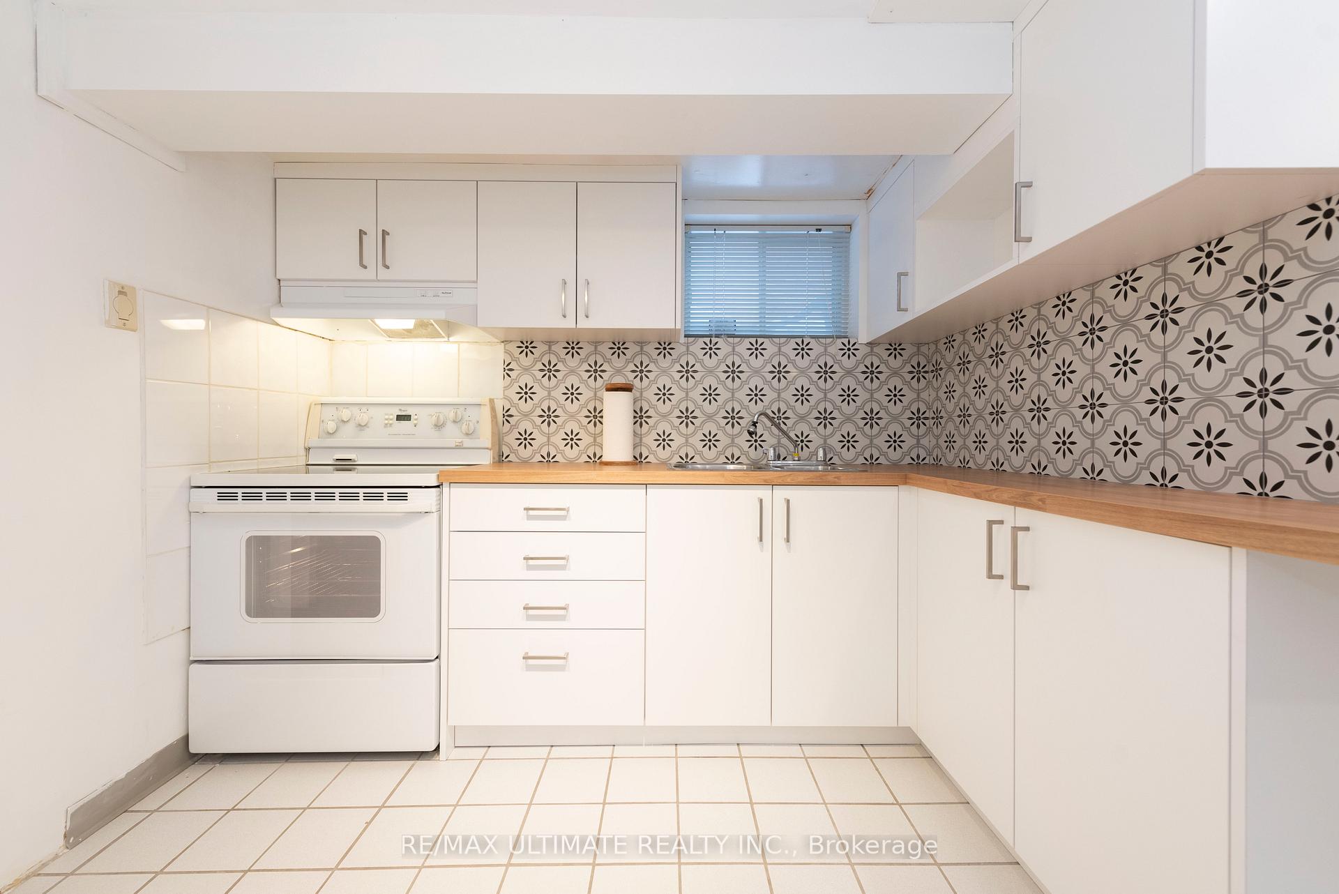 Photo 15 of 7 Joanith Lower Drive, Toronto, O'Connor-Parkview — HOMEH