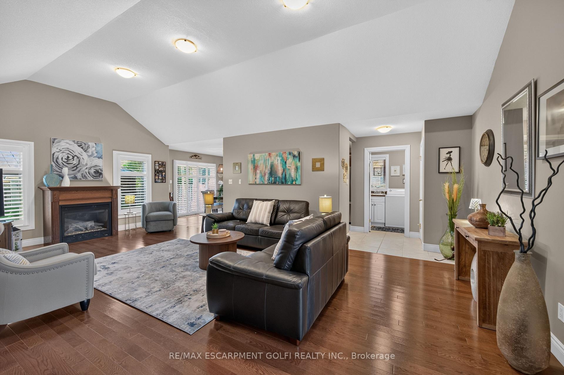 Photo 5 of 108 Willowdale Crescent, Norfolk, Port Dover — HOMEH