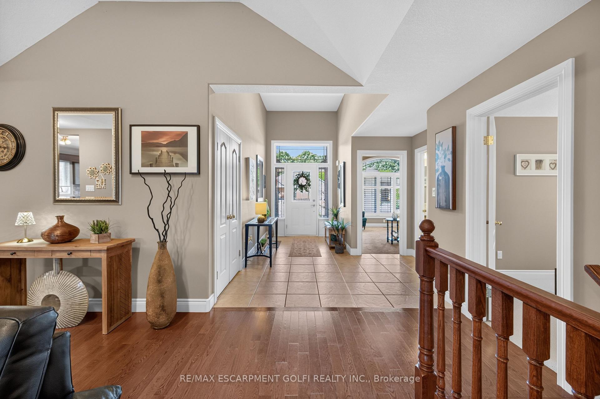 Photo 6 of 108 Willowdale Crescent, Norfolk, Port Dover — HOMEH
